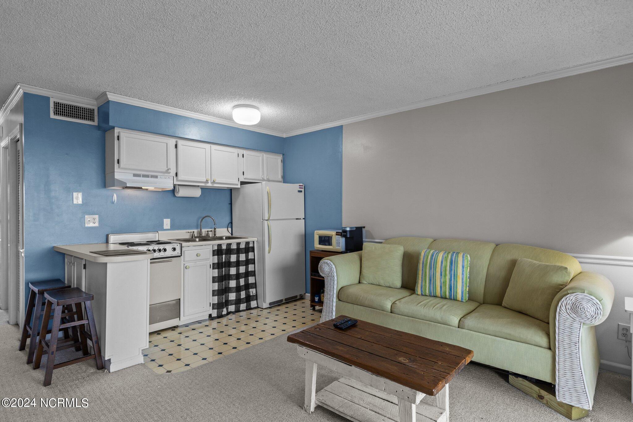 650 Cedar Point Boulevard B35 Property Photo 26