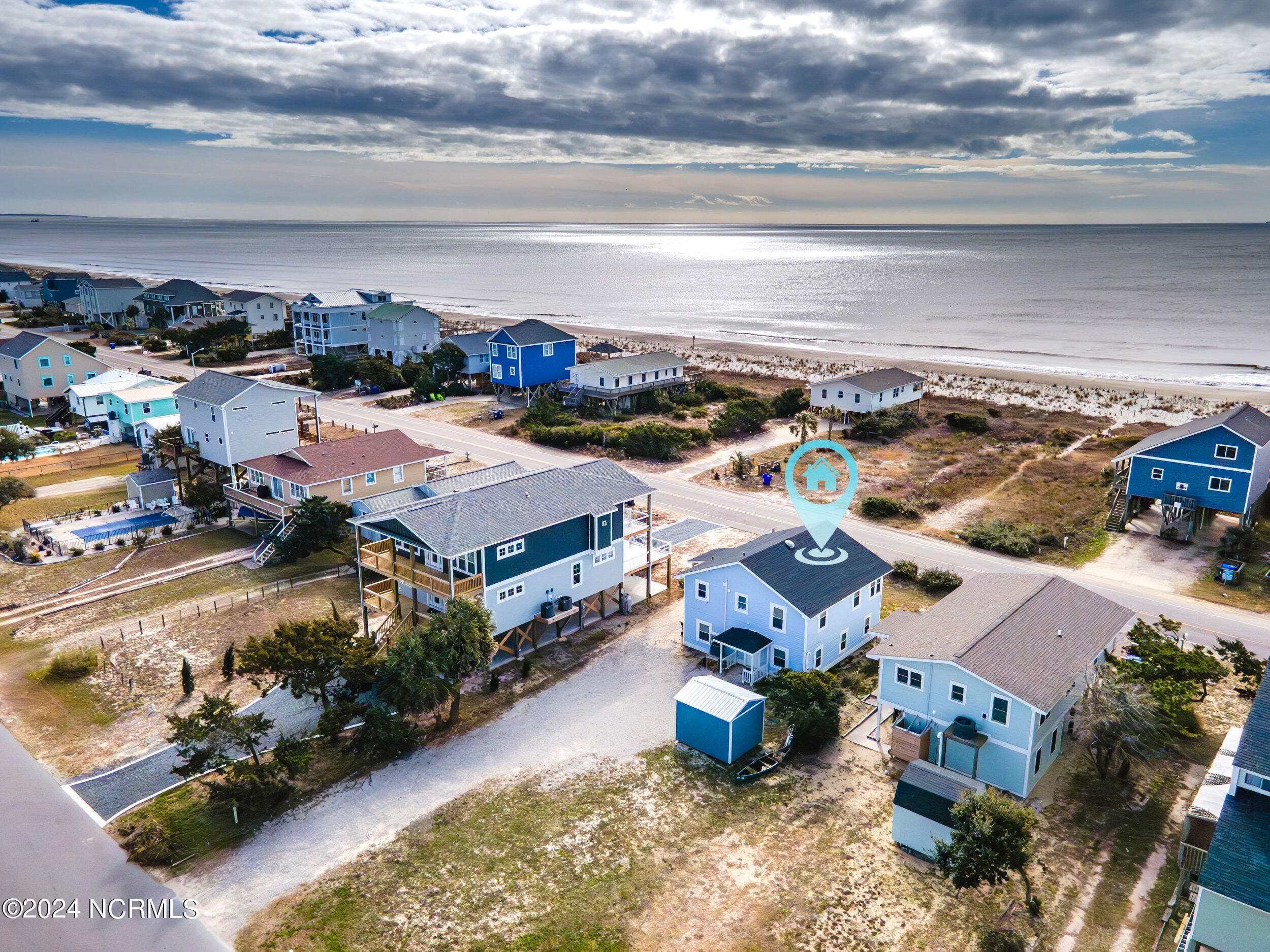 1606 E Beach Drive Property Photo 4