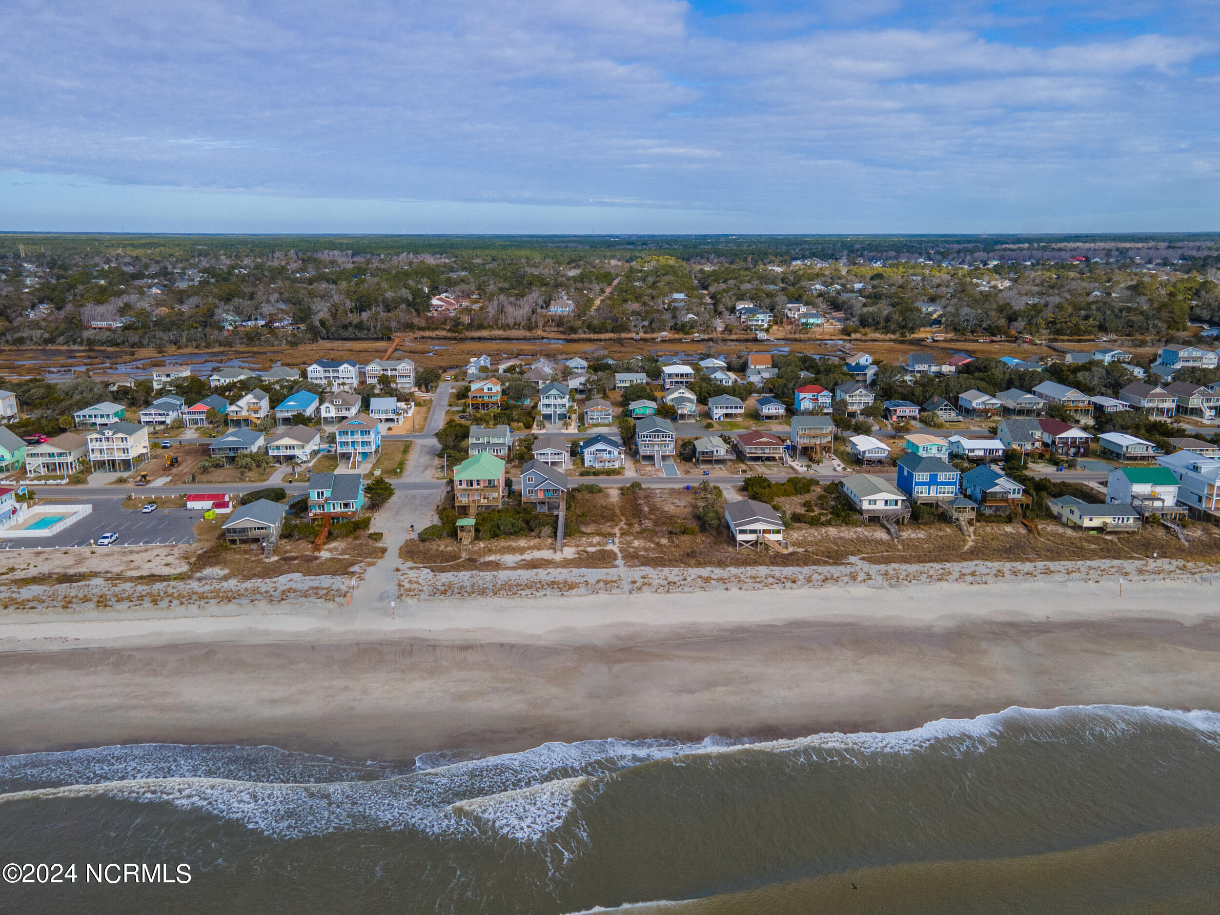 1606 E Beach Drive Property Photo 41