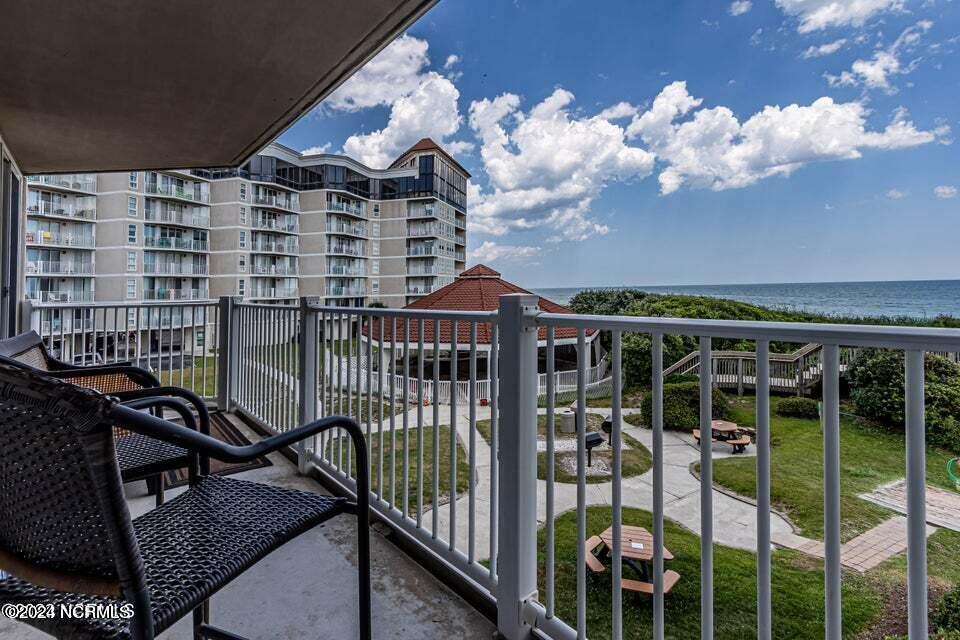 2000 New River Inlet Road 1109 Property Photo 39