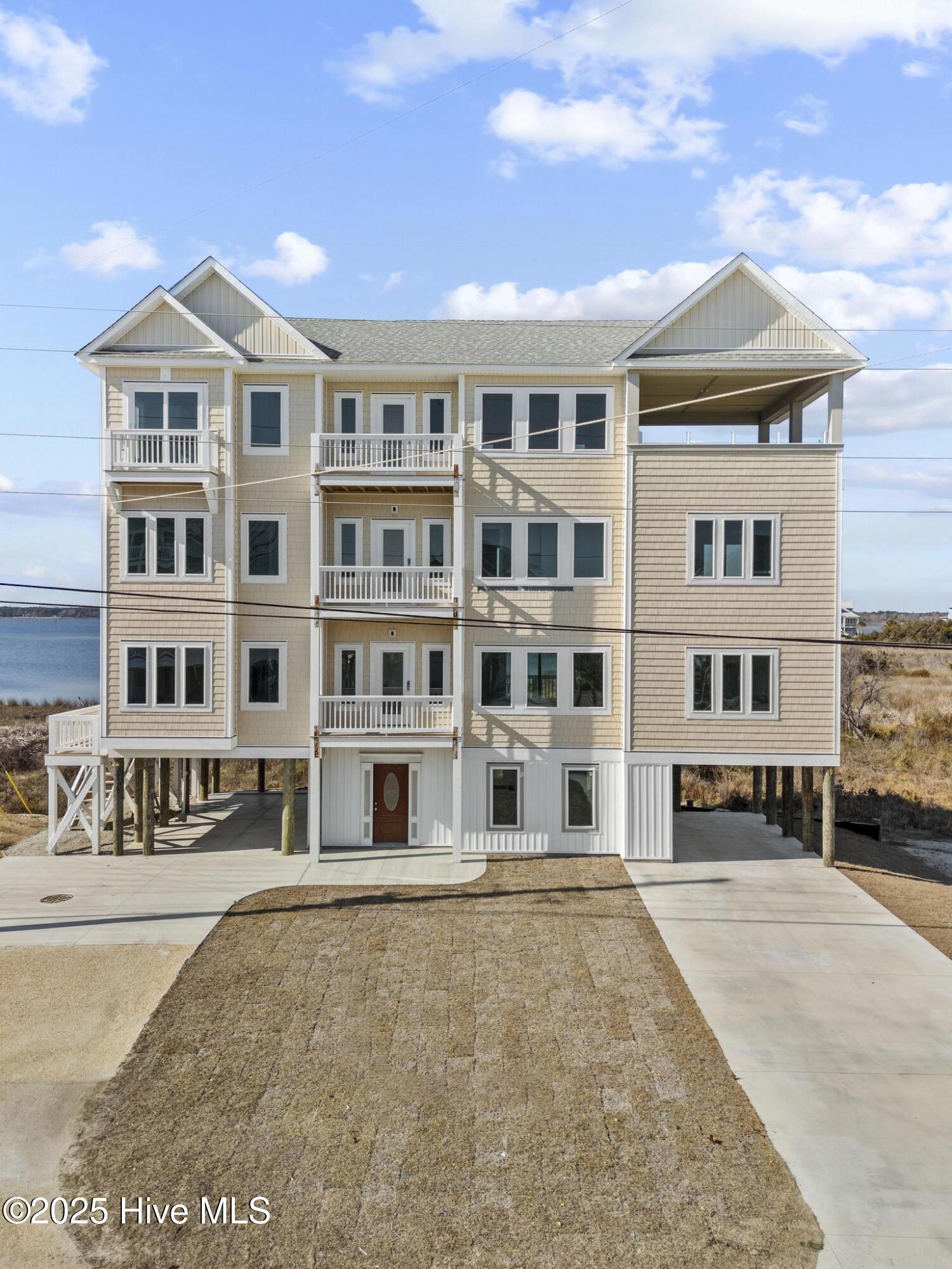 705 New River Inlet Road Property Photo 1