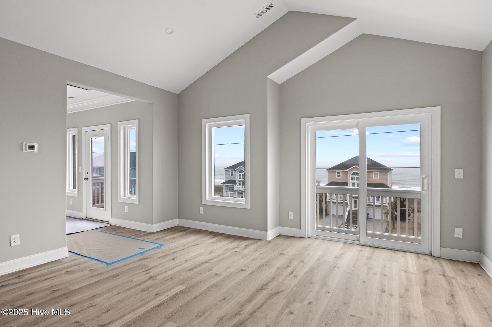 705 New River Inlet Road Property Photo 8