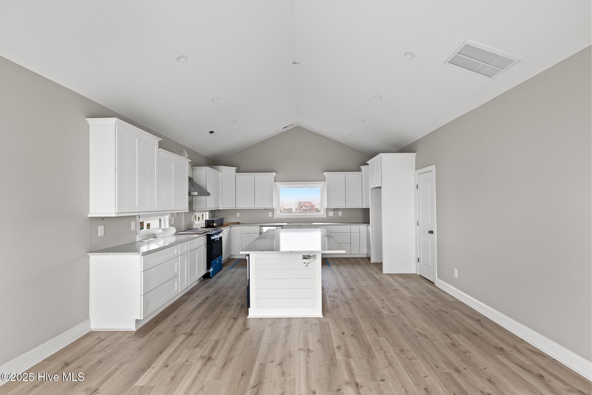 705 New River Inlet Road Property Photo 11