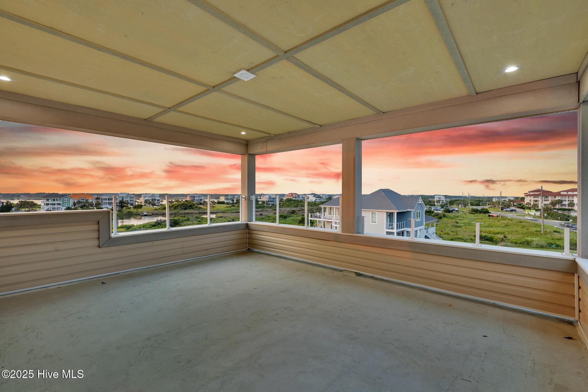 705 New River Inlet Road Property Photo 12