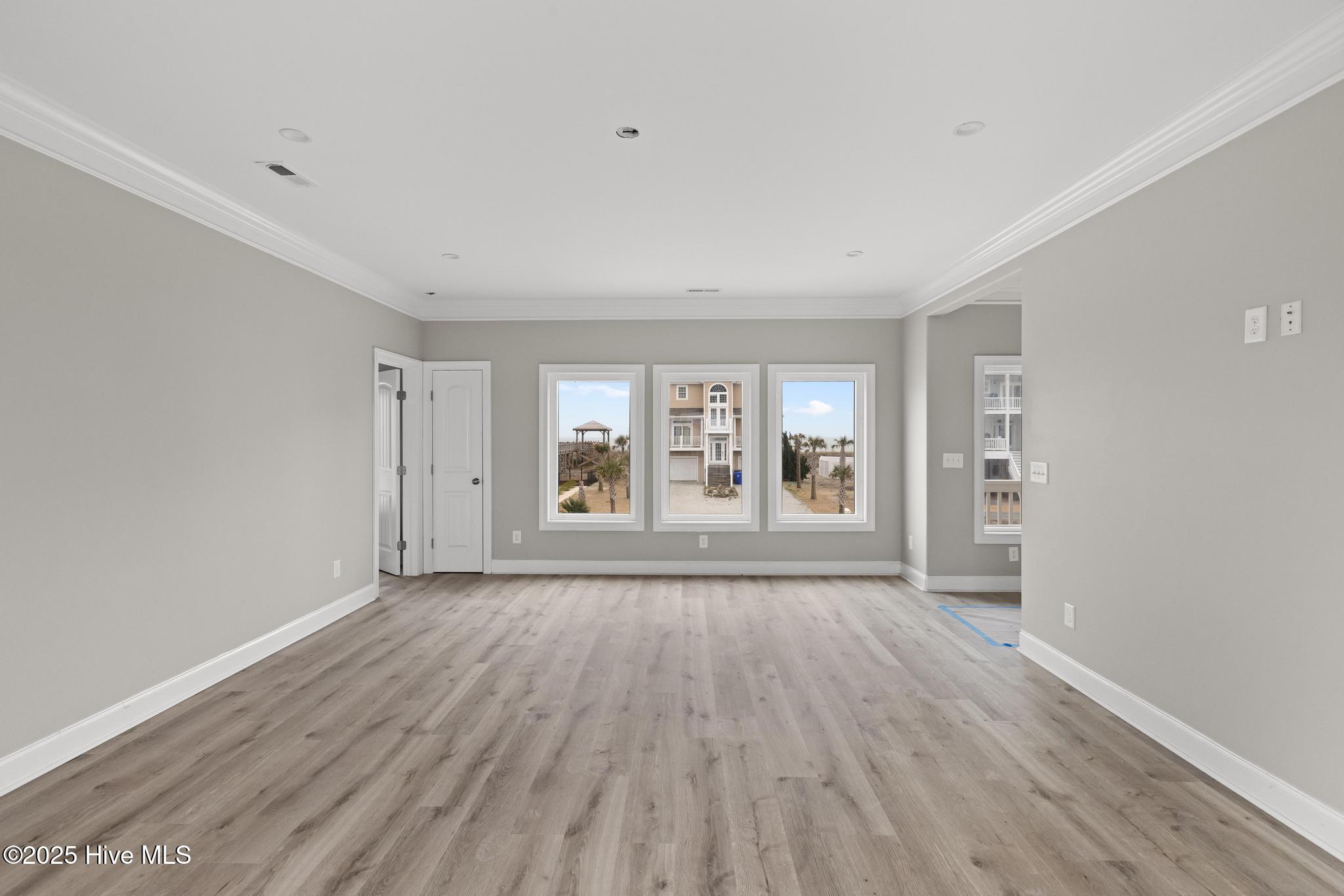 705 New River Inlet Road Property Photo 17