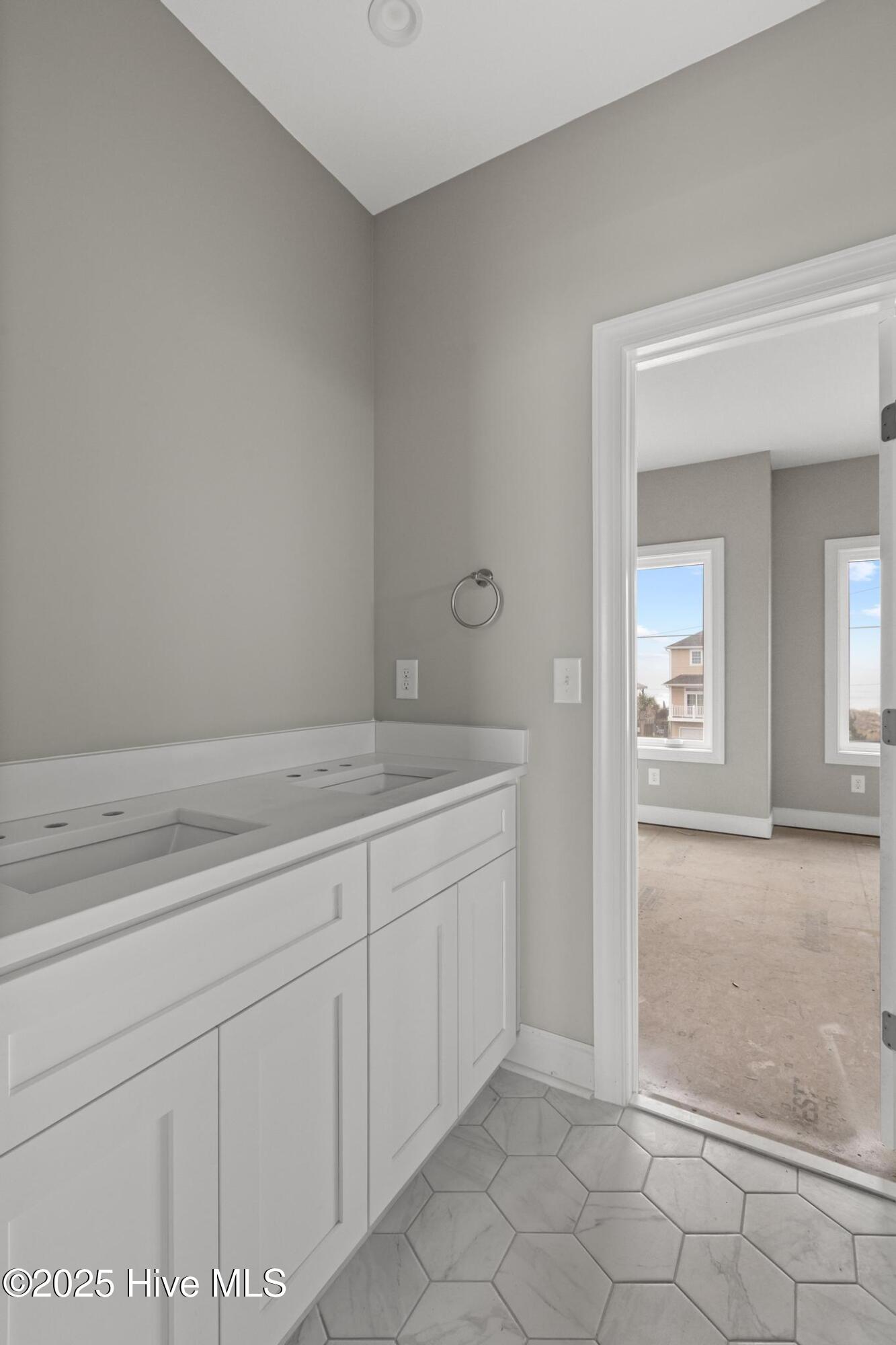 705 New River Inlet Road Property Photo 39