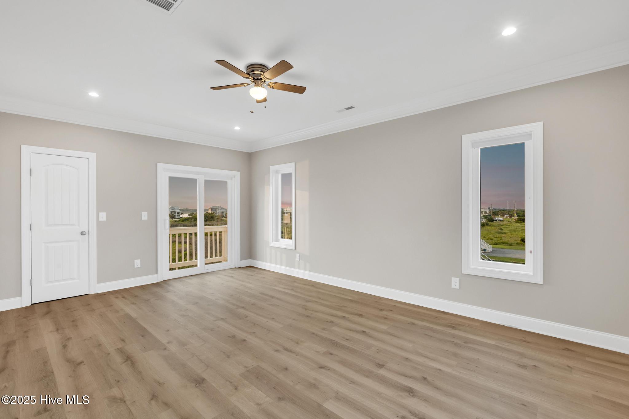 705 New River Inlet Road Property Photo 45