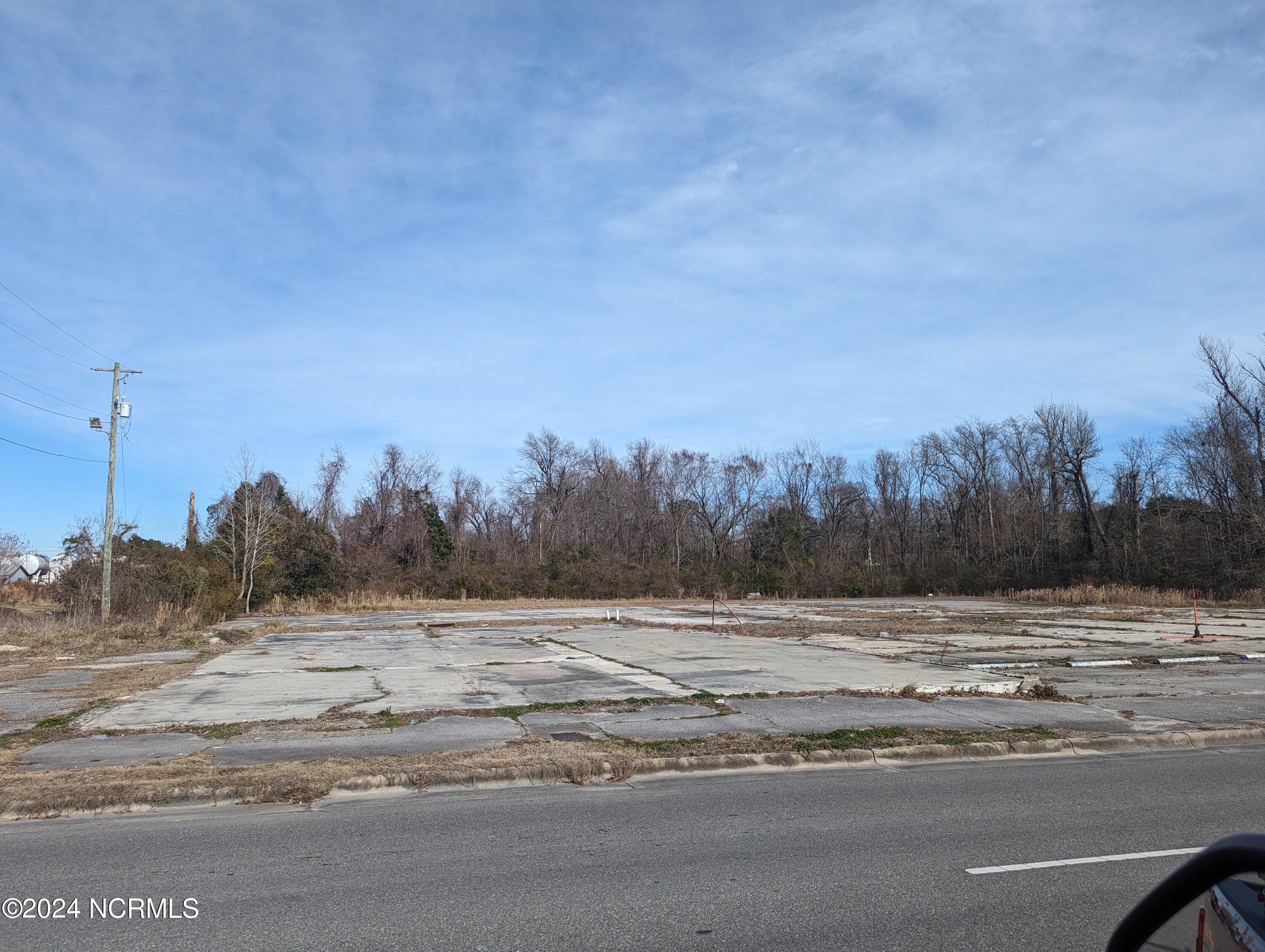 2314 Onslow Drive Property Photo 1