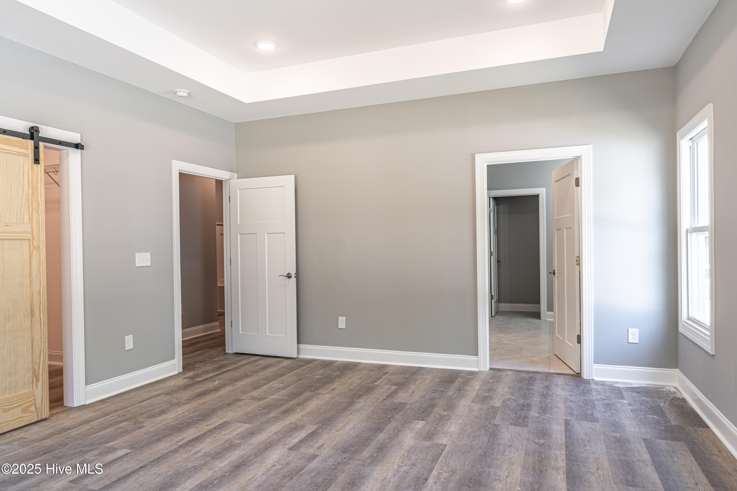 104 Fox Den Road Property Photo 13