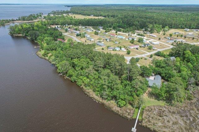295 Taylor Road Property Photo 6