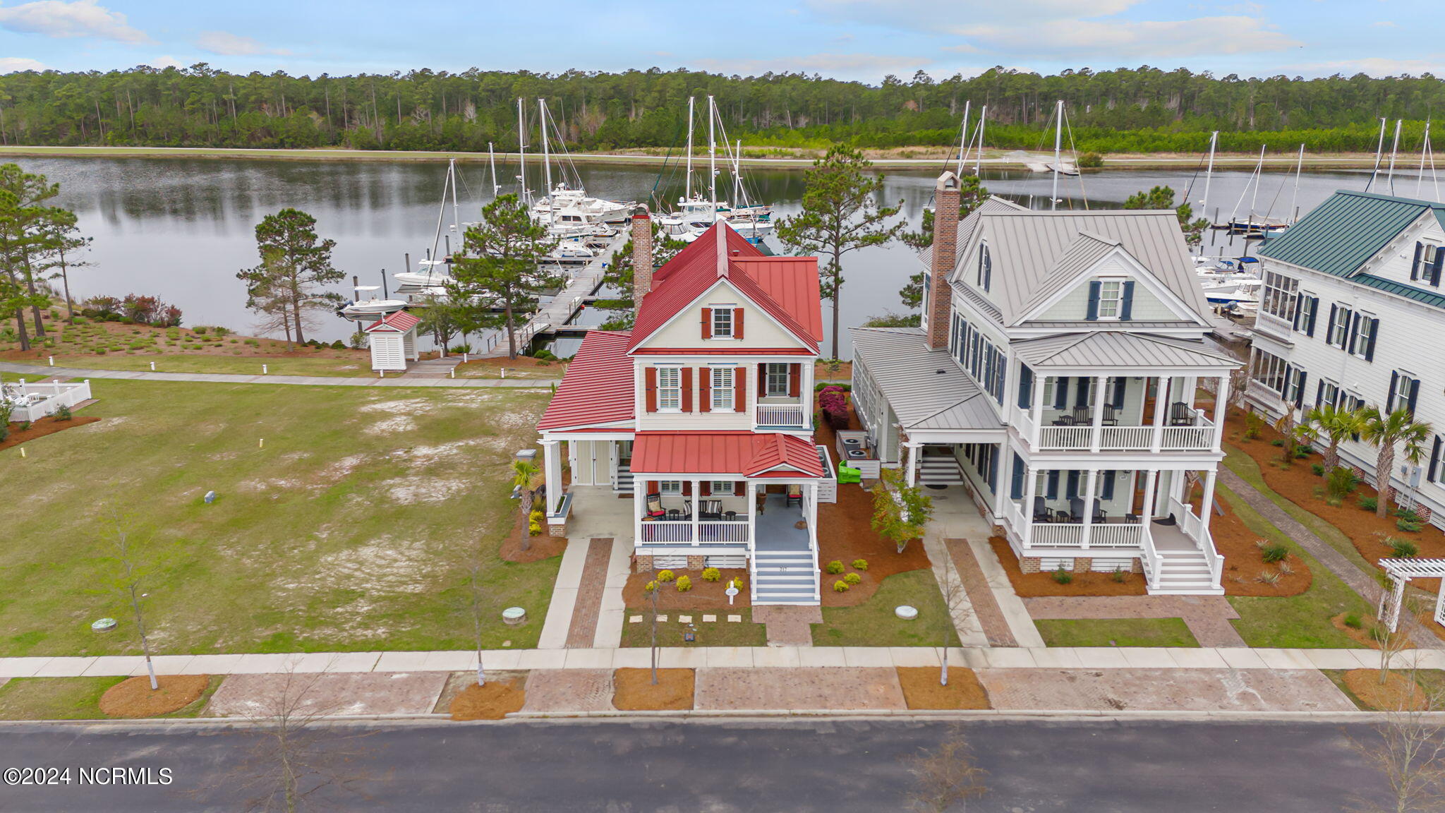 317 E Harborside Drive Property Photo 43