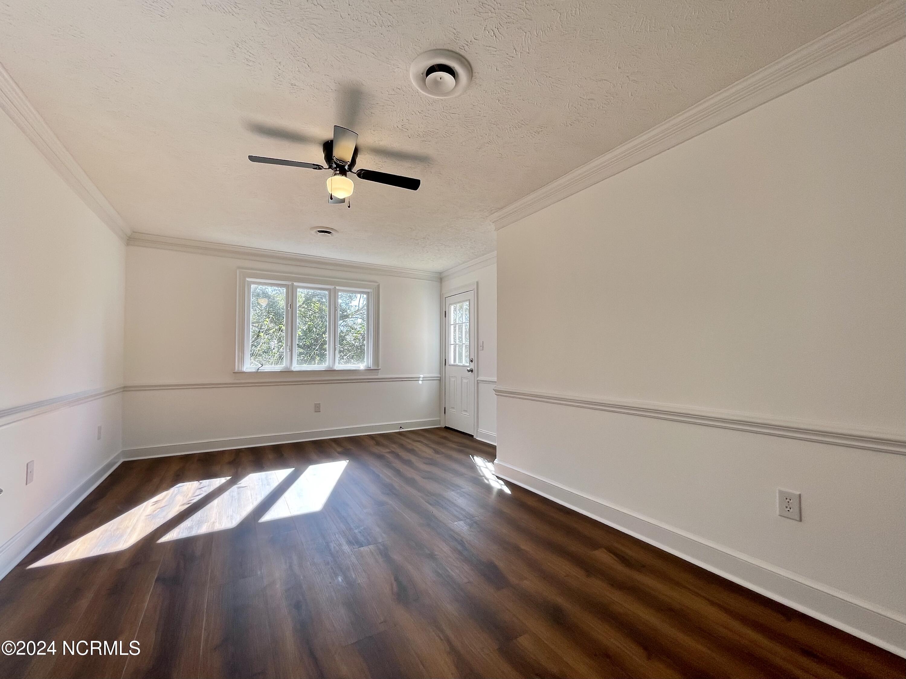 407 W College Street A Property Photo 34