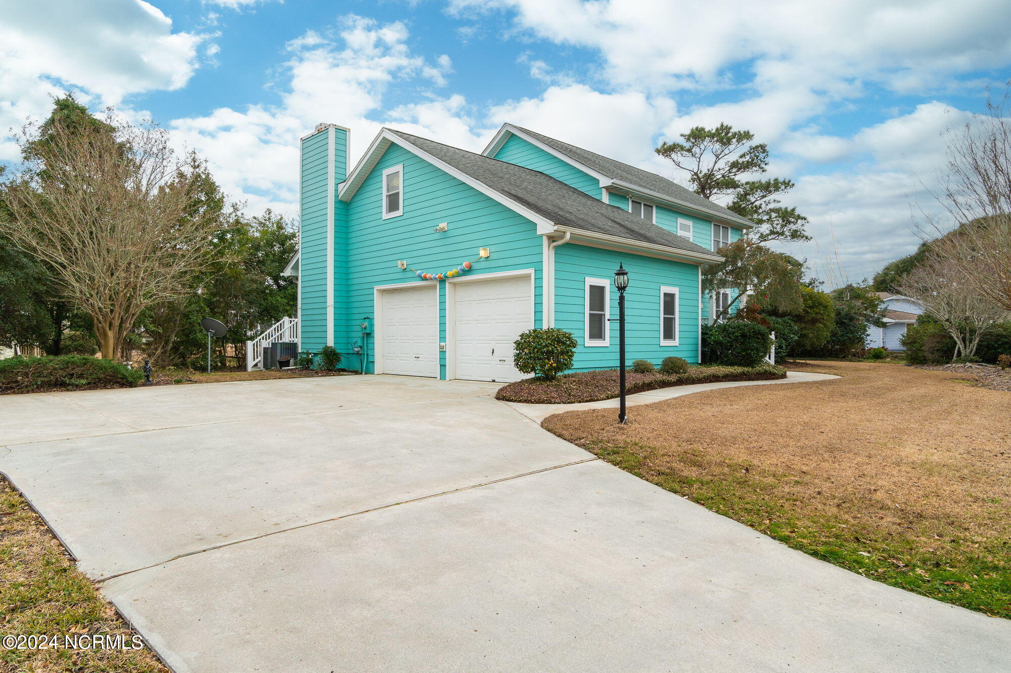 201 Sandfiddler Property Photo 3