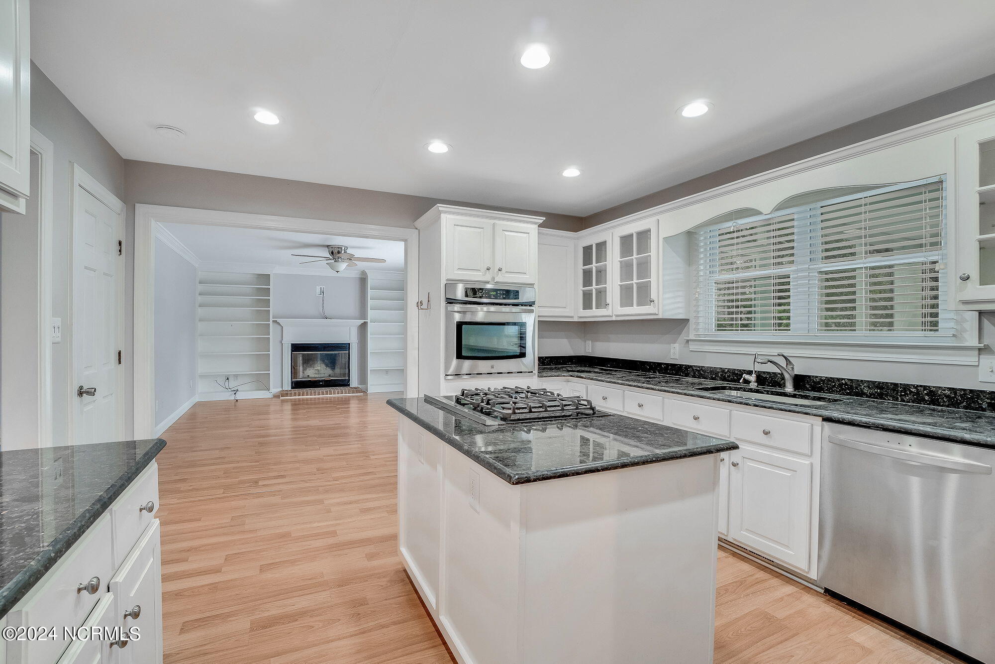 201 Sandfiddler Property Photo 21