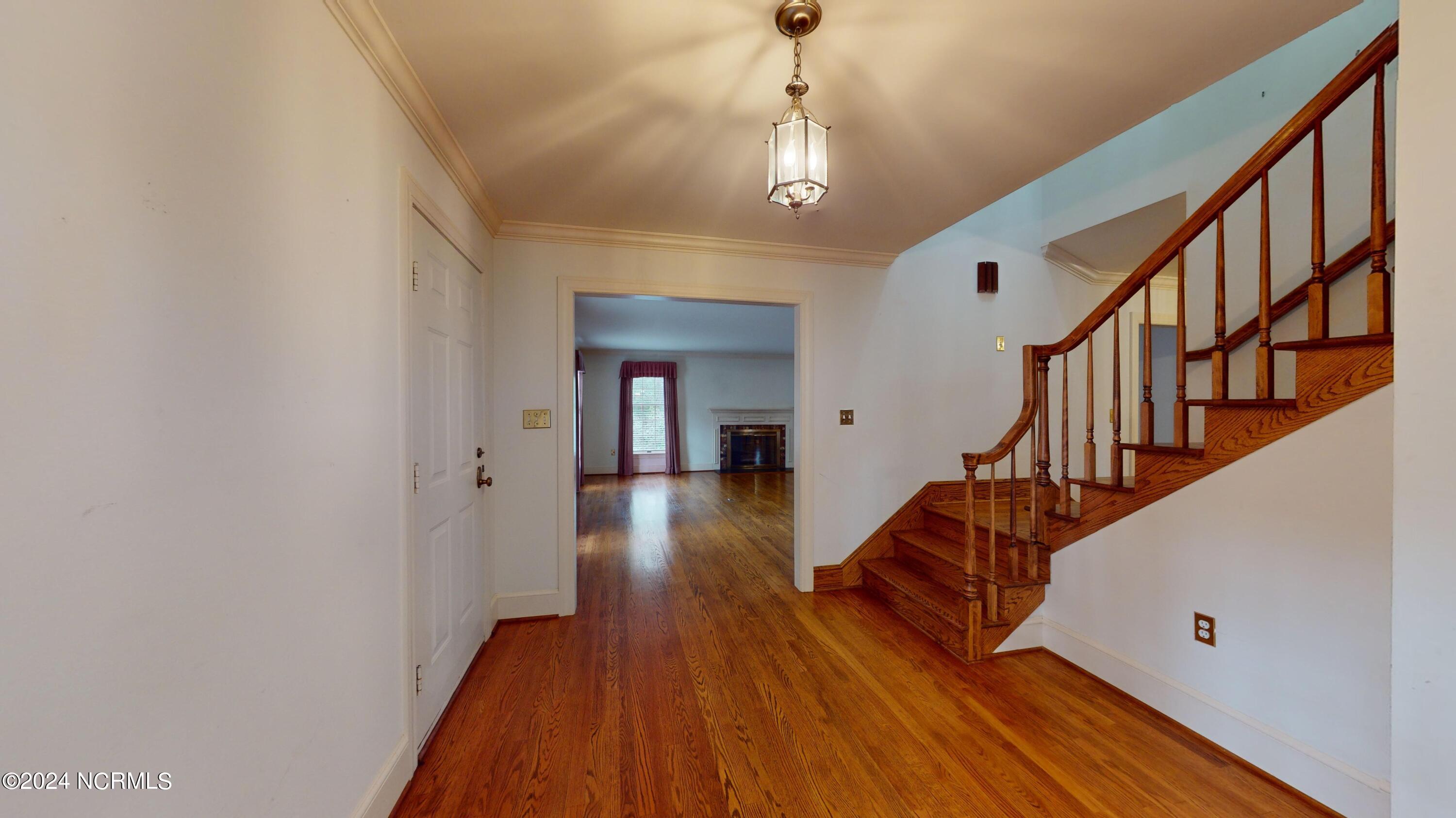 25 Red Fox Run Property Photo 6