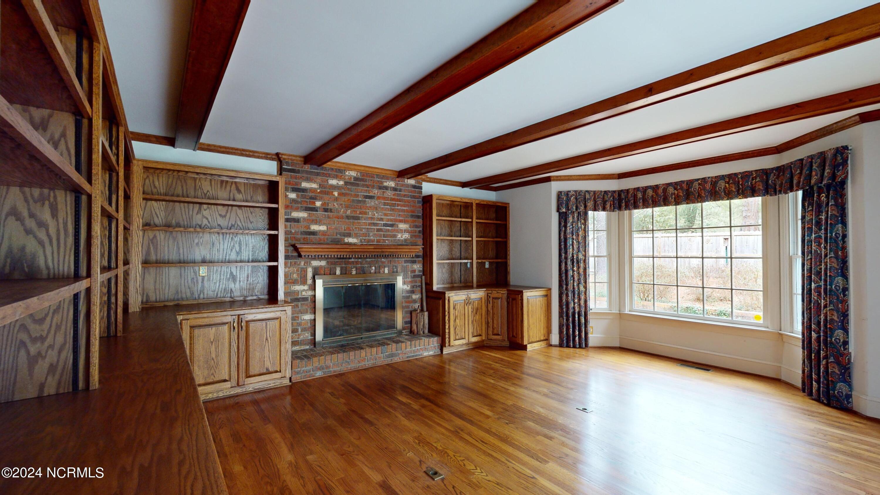 25 Red Fox Run Property Photo 14