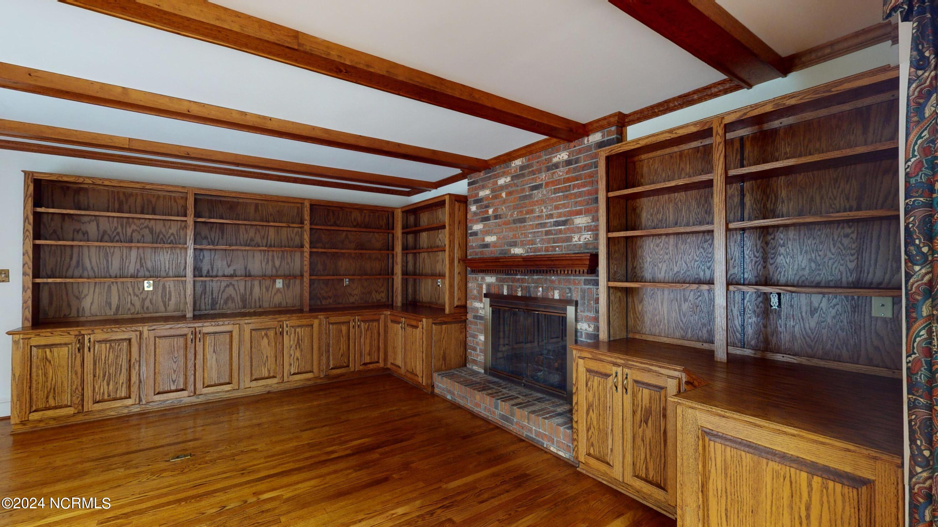 25 Red Fox Run Property Photo 15