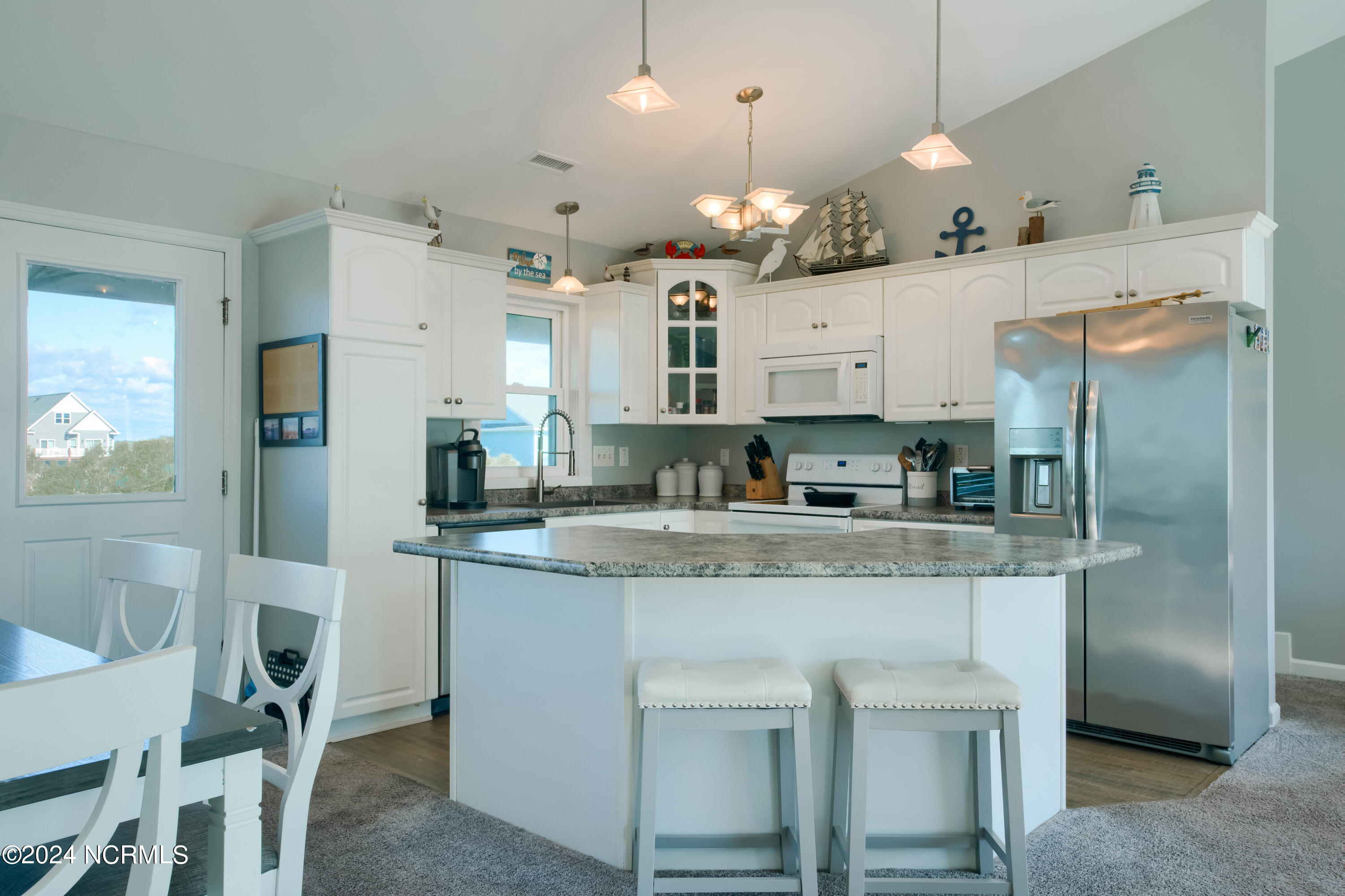 20 Porpoise Place Property Photo 4
