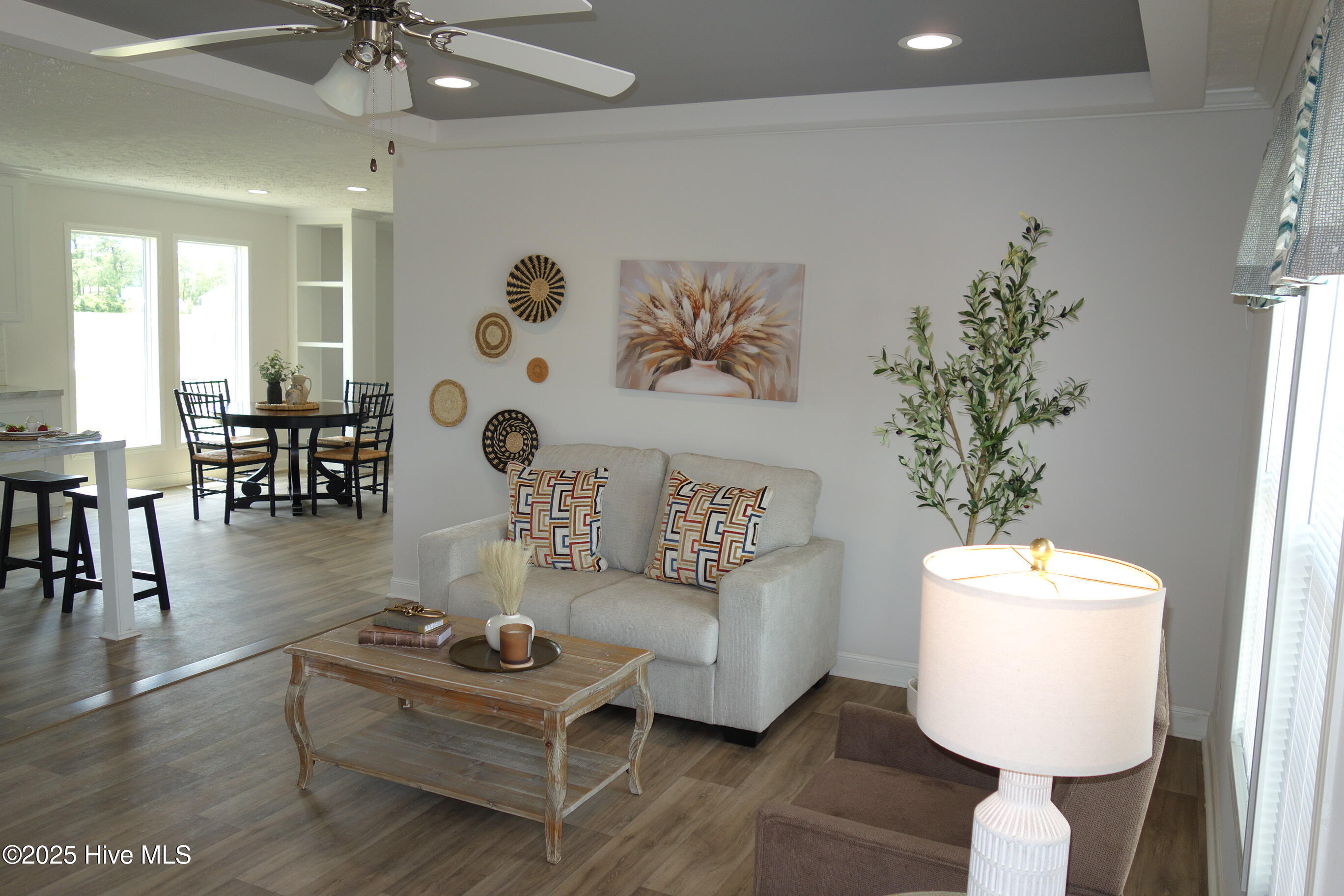 925 Willow Place Property Photo 30