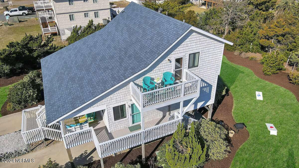 6602 W Beach Drive Property Photo 3