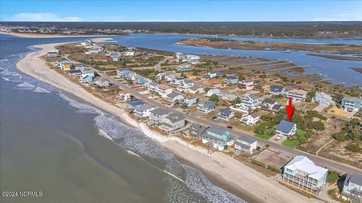 6602 W Beach Drive Property Photo 6