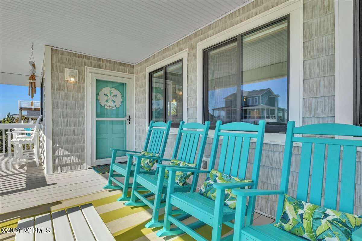6602 W Beach Drive Property Photo 12