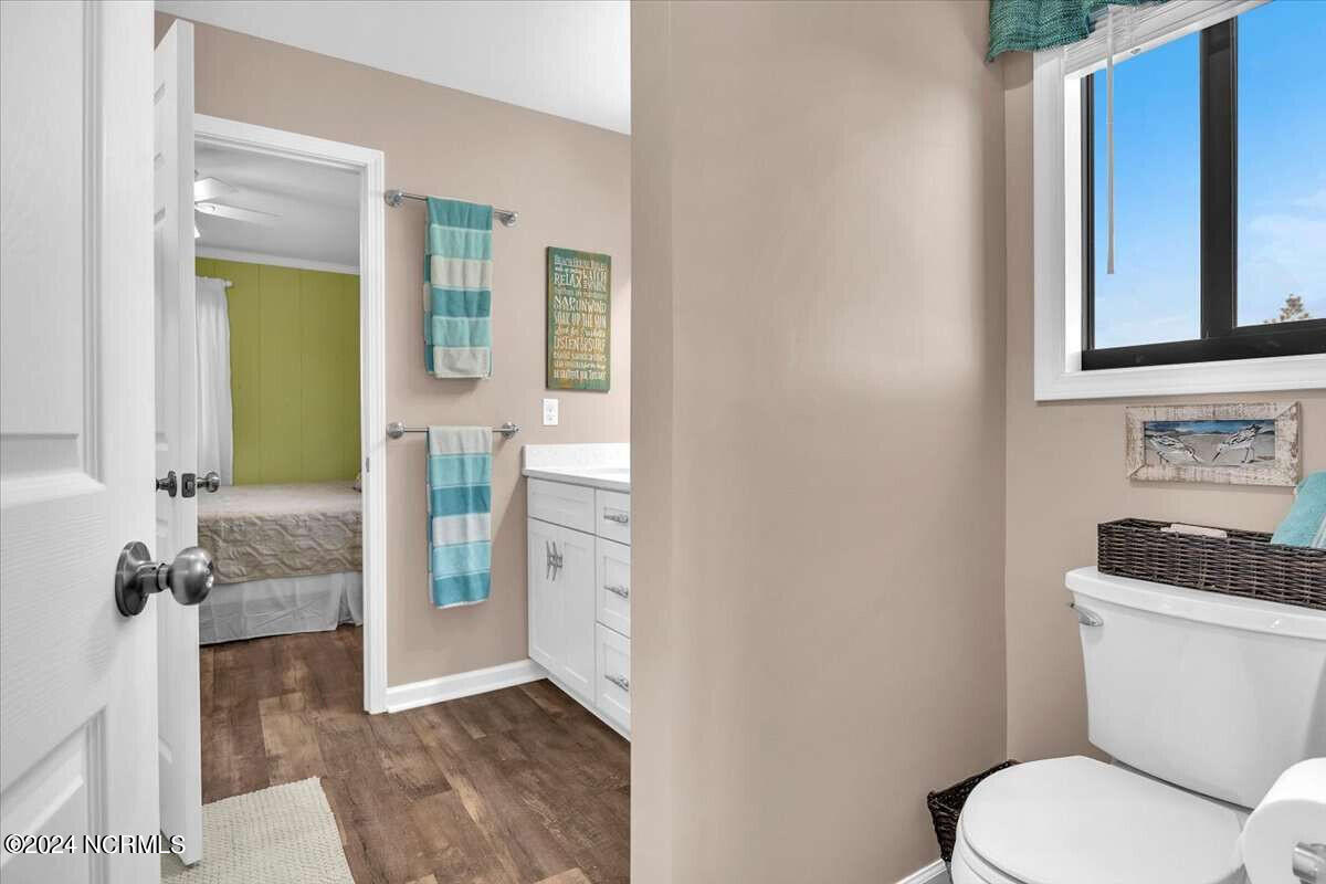 6602 W Beach Drive Property Photo 33