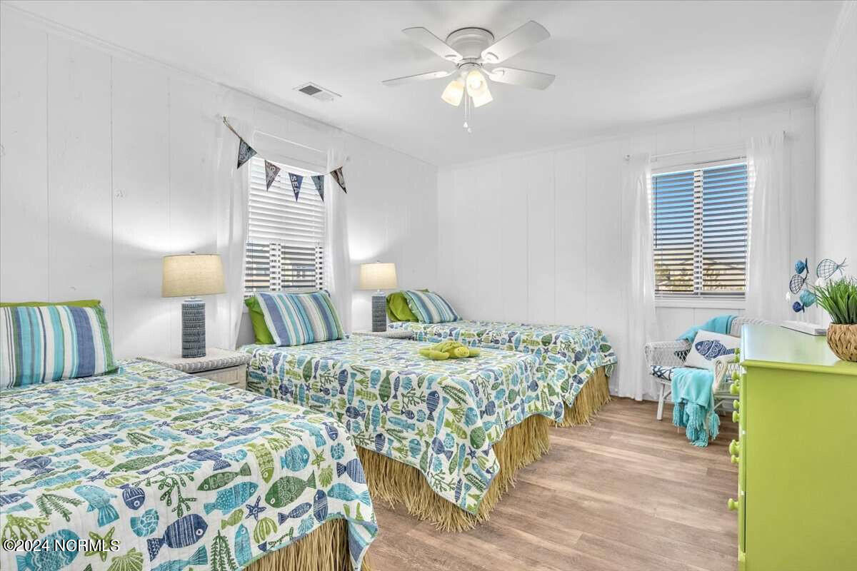 6602 W Beach Drive Property Photo 40