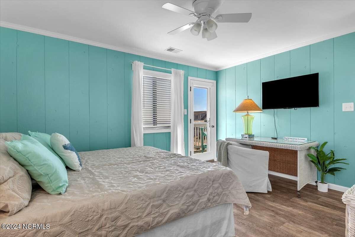 6602 W Beach Drive Property Photo 46
