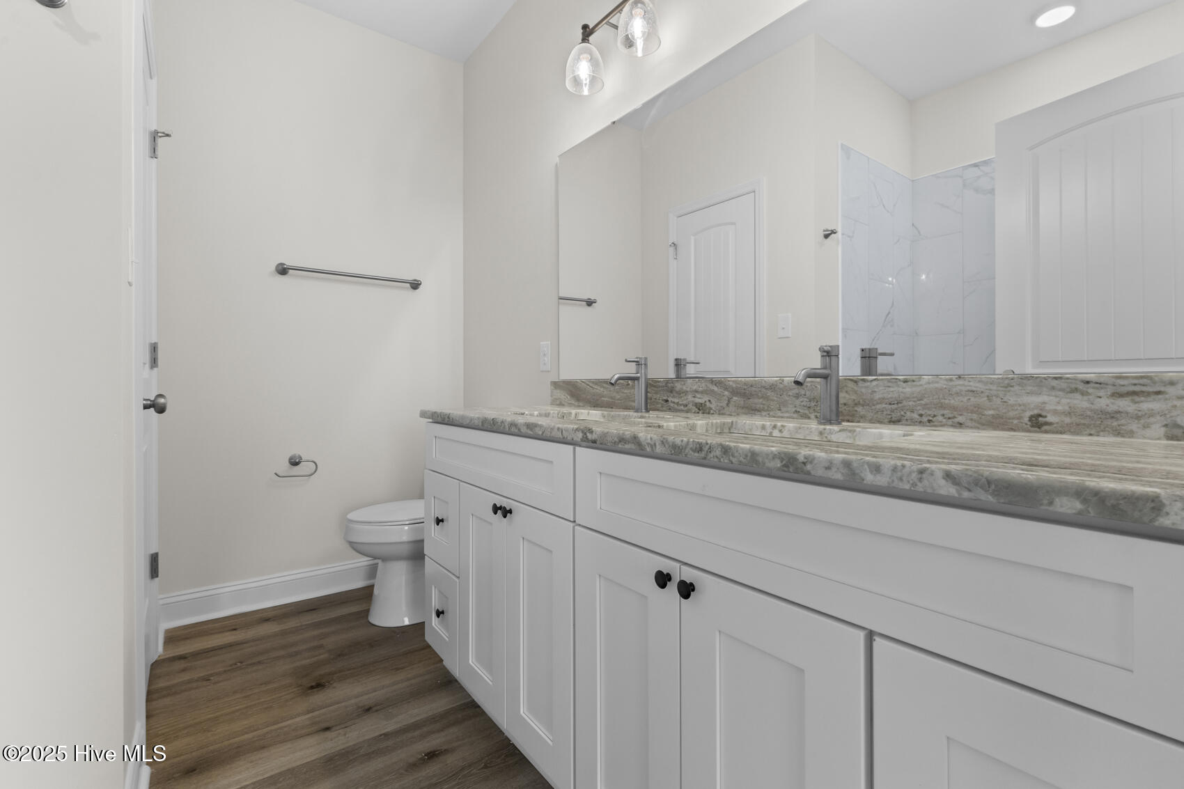 304 S Brandon Way Property Photo 27