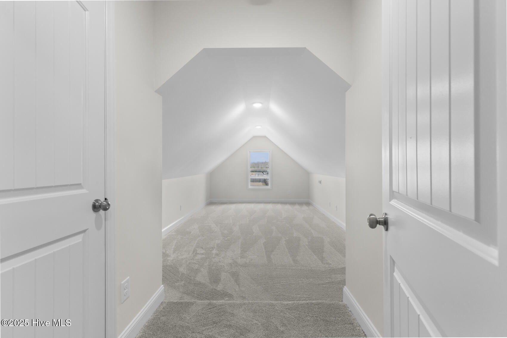 304 S Brandon Way Property Photo 41