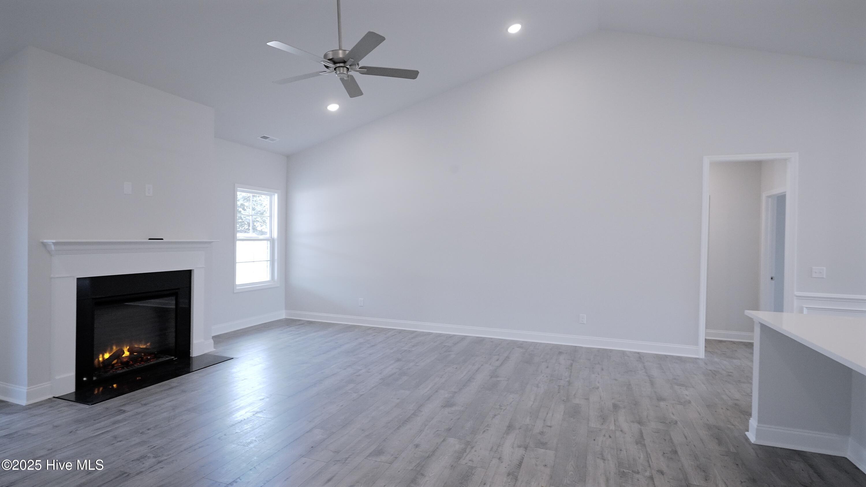 1222 Mandevilla Drive Property Photo 12
