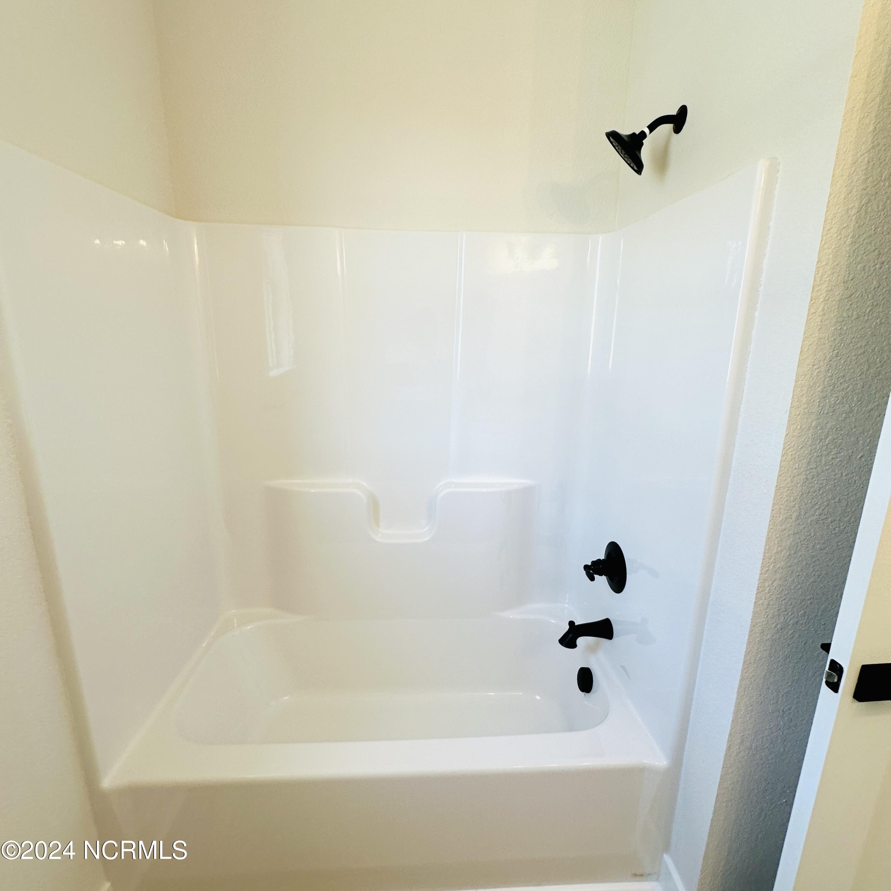 109 Bridgetowne Avenue Property Photo 10