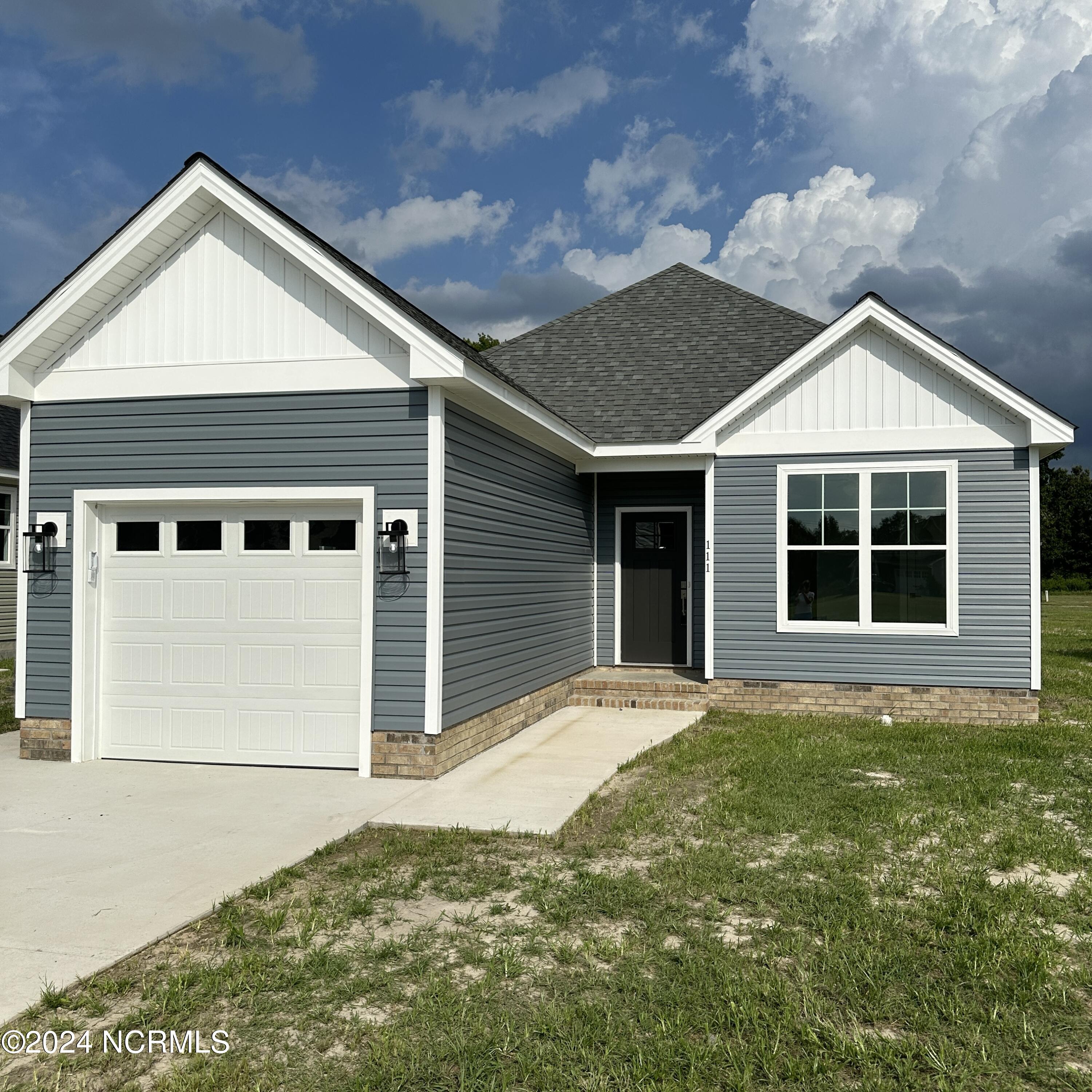 111 Bridgetowne Avenue Property Photo