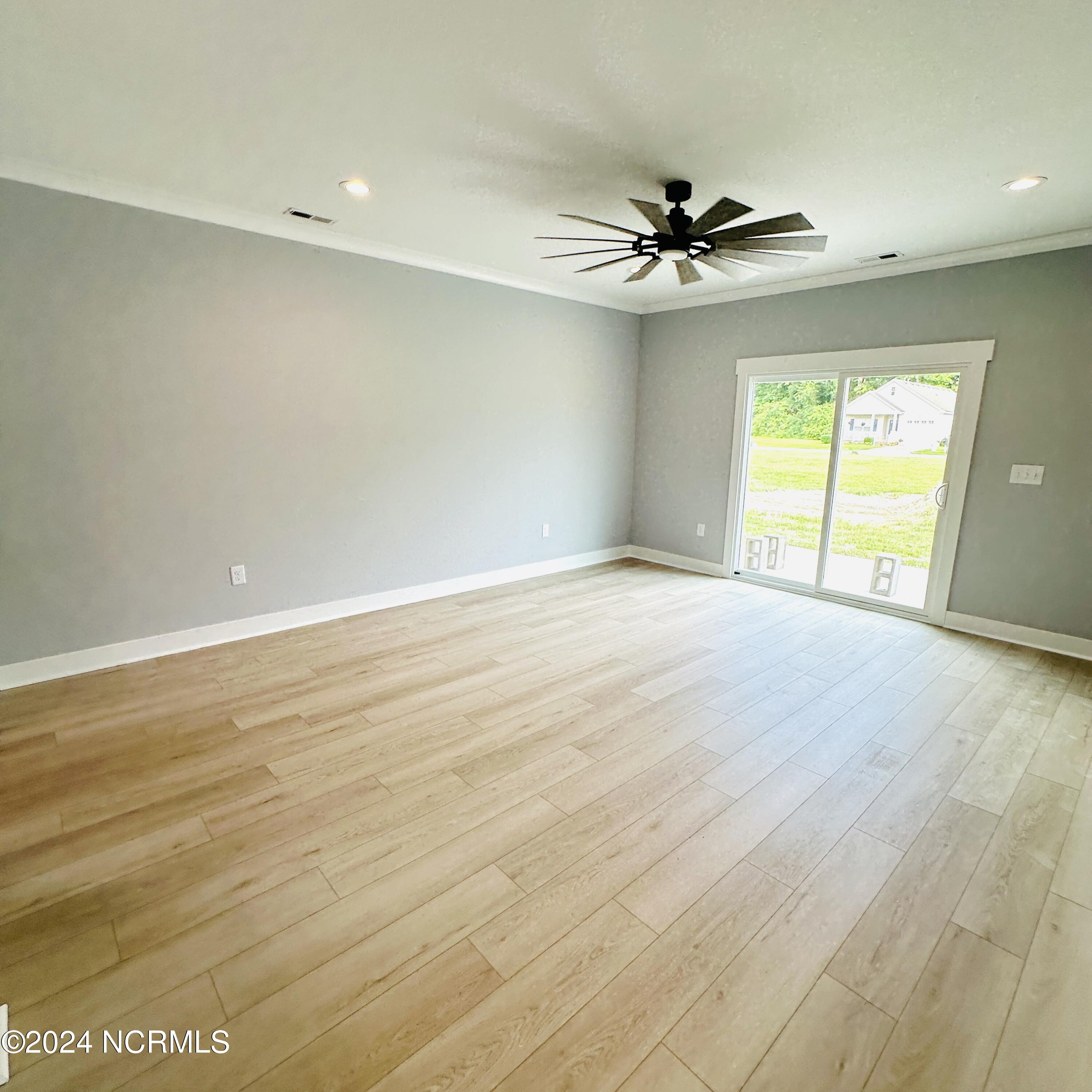 111 Bridgetowne Avenue Property Photo 7