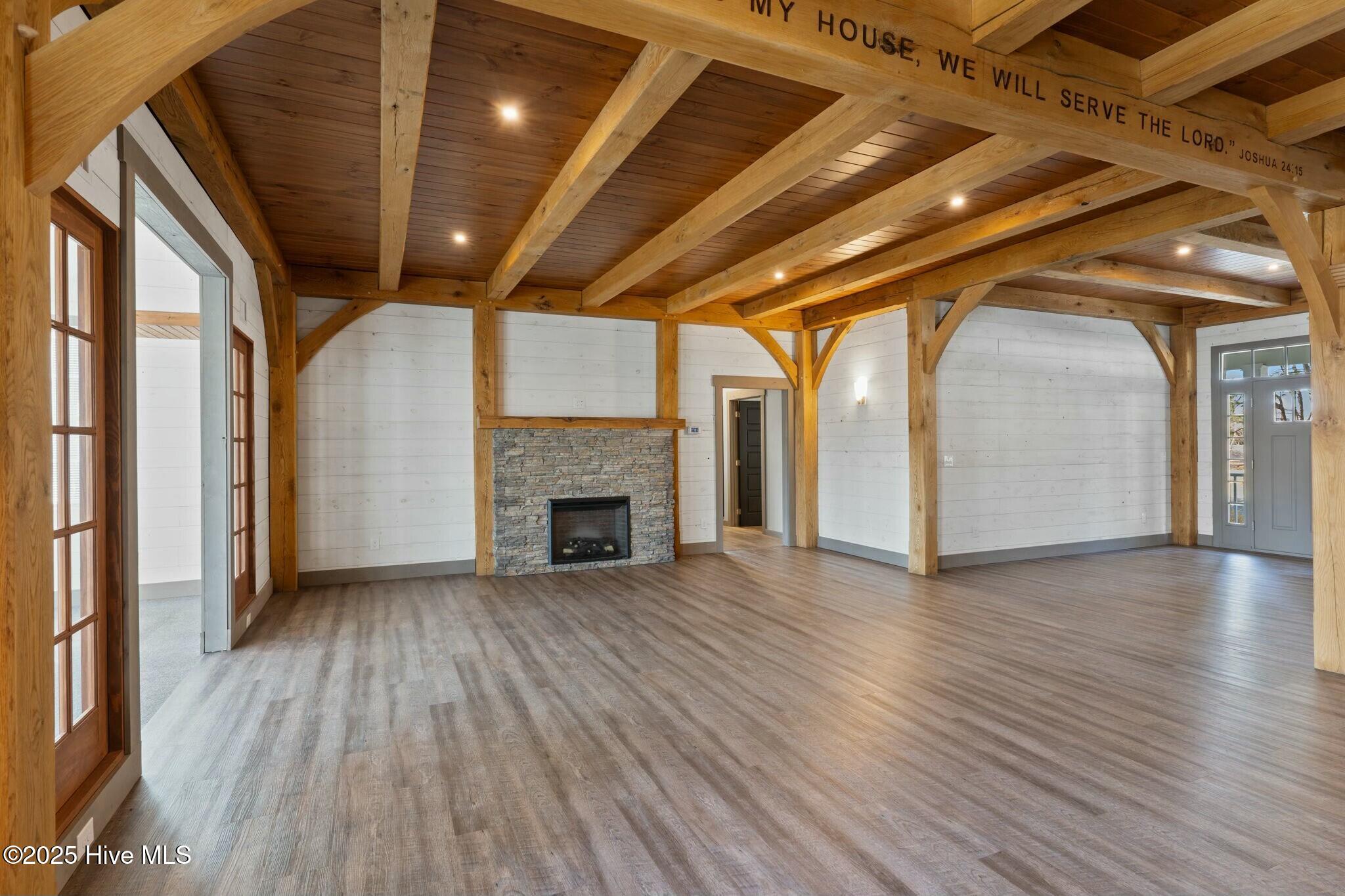 9265 W Lake Road Property Photo 16