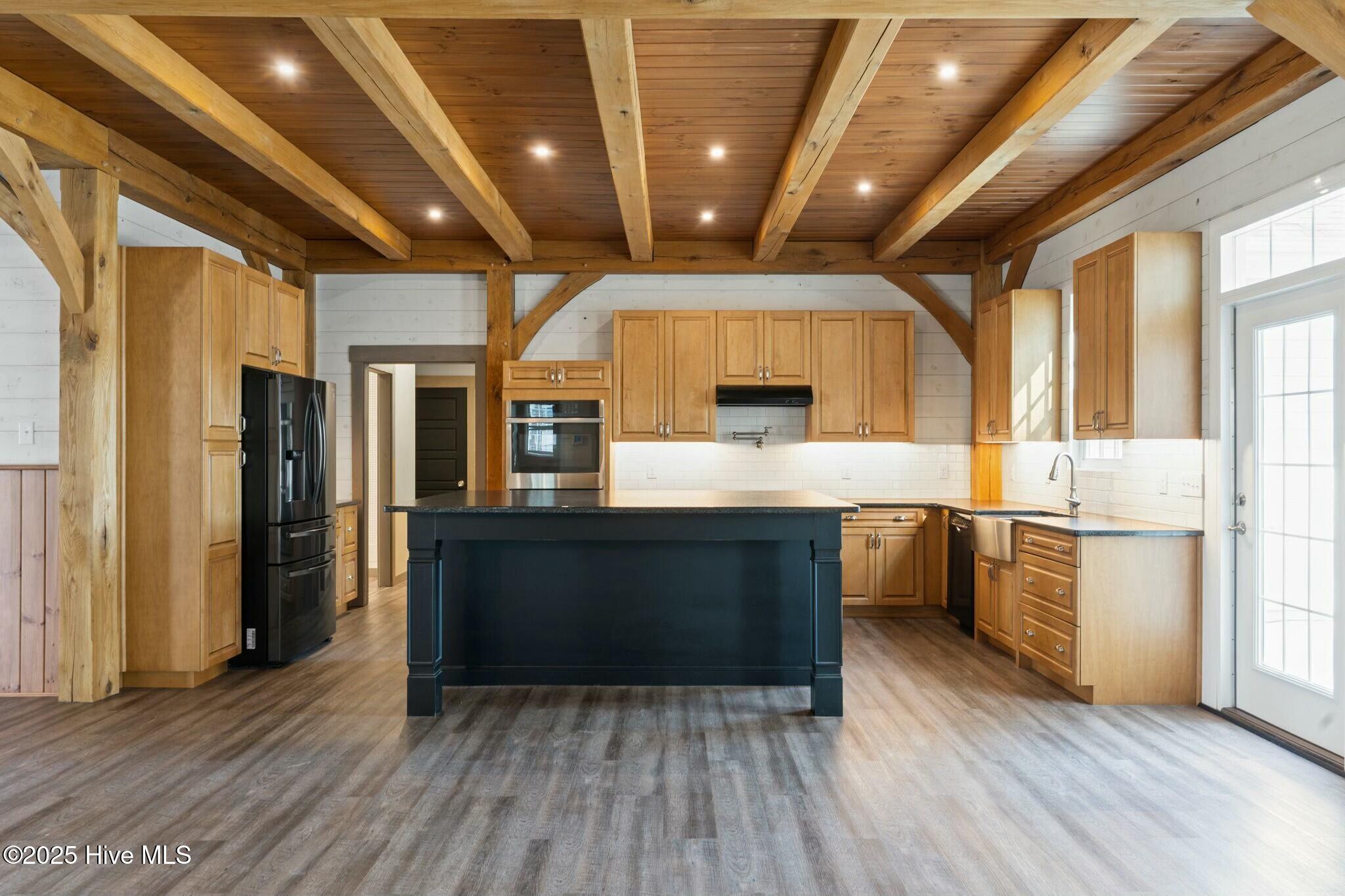 9265 W Lake Road Property Photo 18