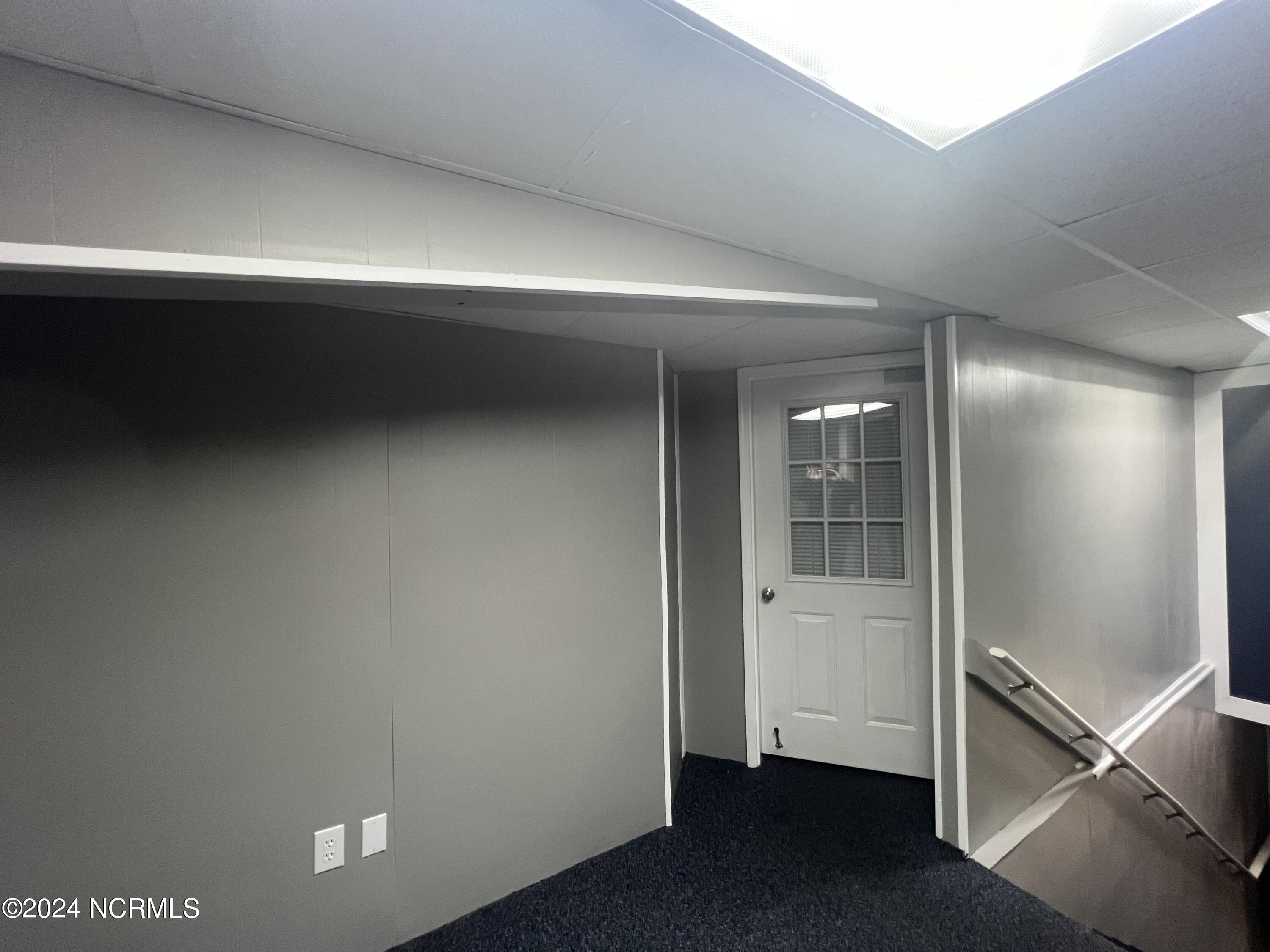 401 W Saint James Street Property Photo 11