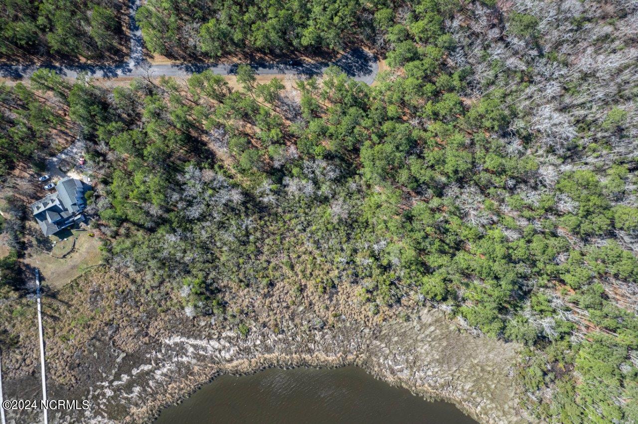 128 Neusiok Drive Property Photo 13