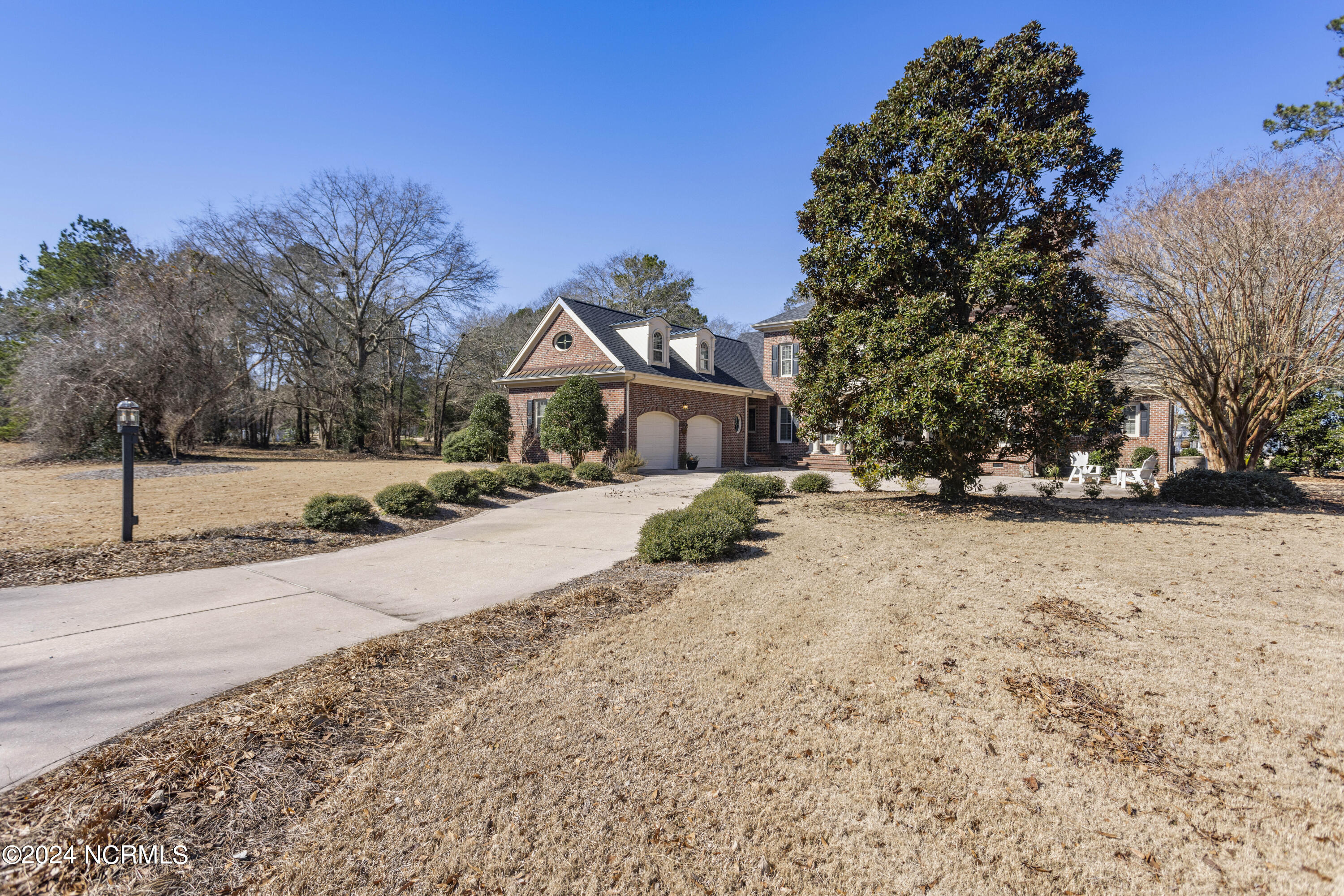 246 River Ridge Drive Property Photo 2