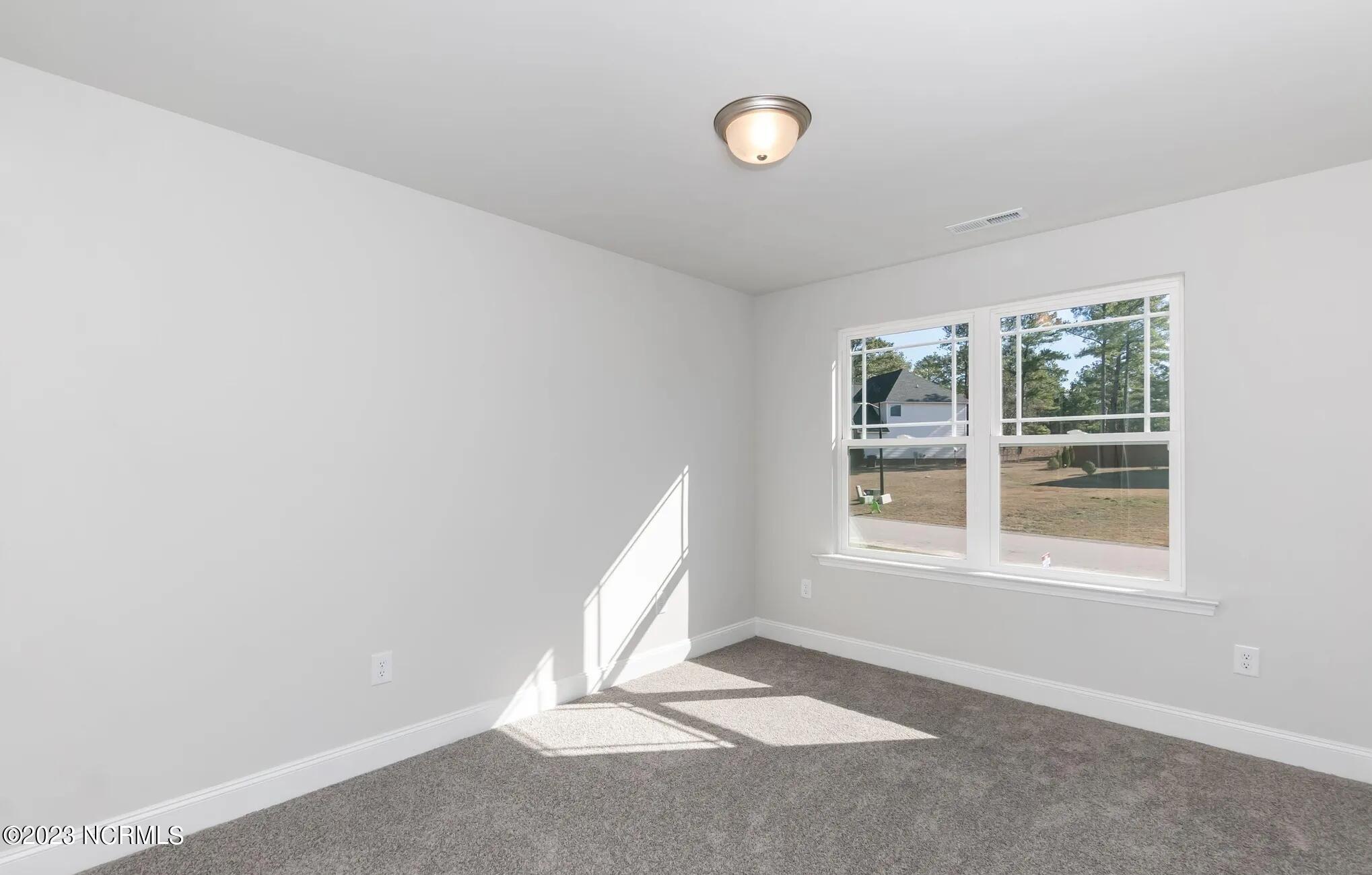 387 Copper Creek Drive Property Photo 14