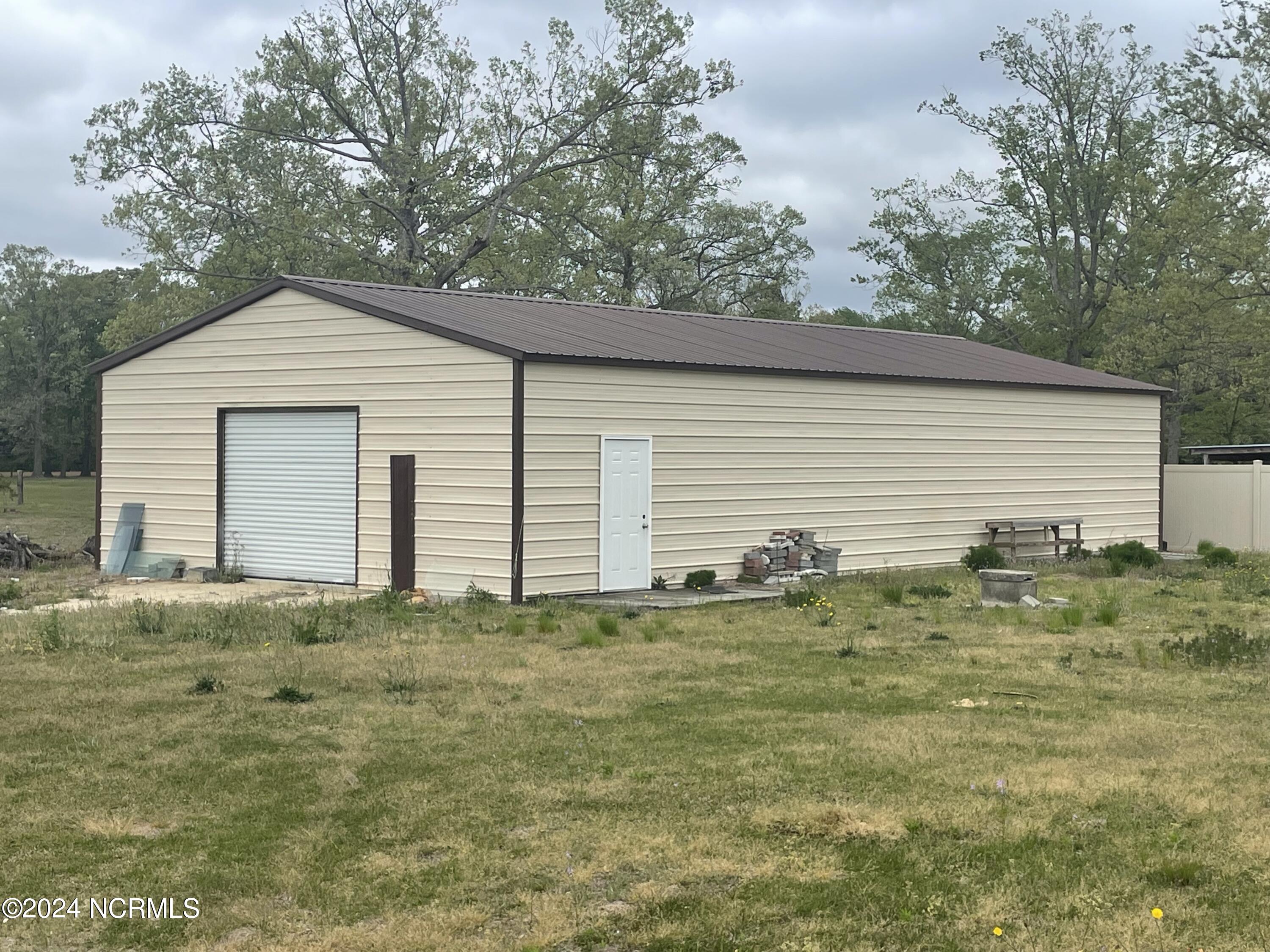 3202 Us 13 Property Photo 2