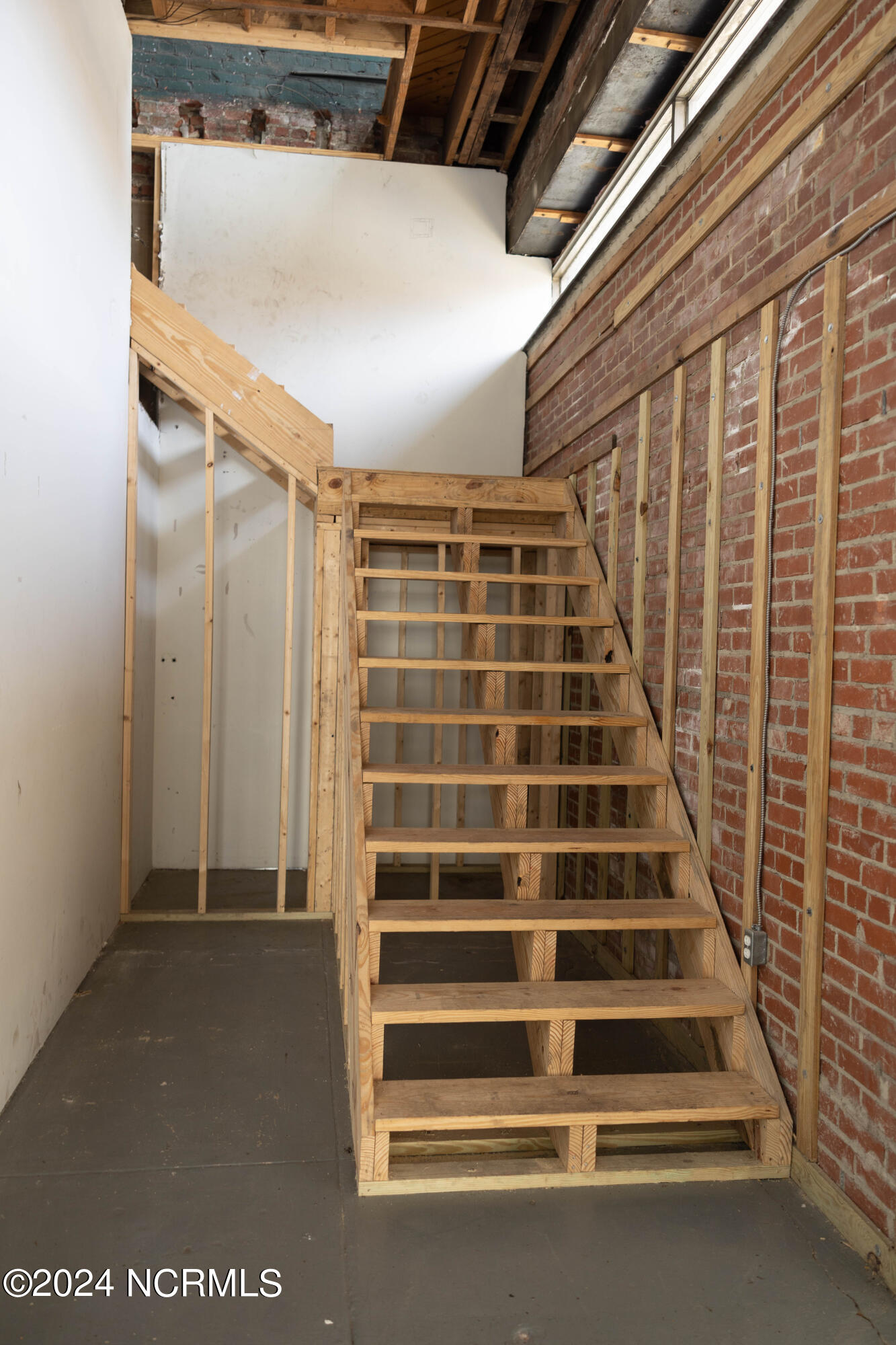 115 S Church Street Property Photo 11