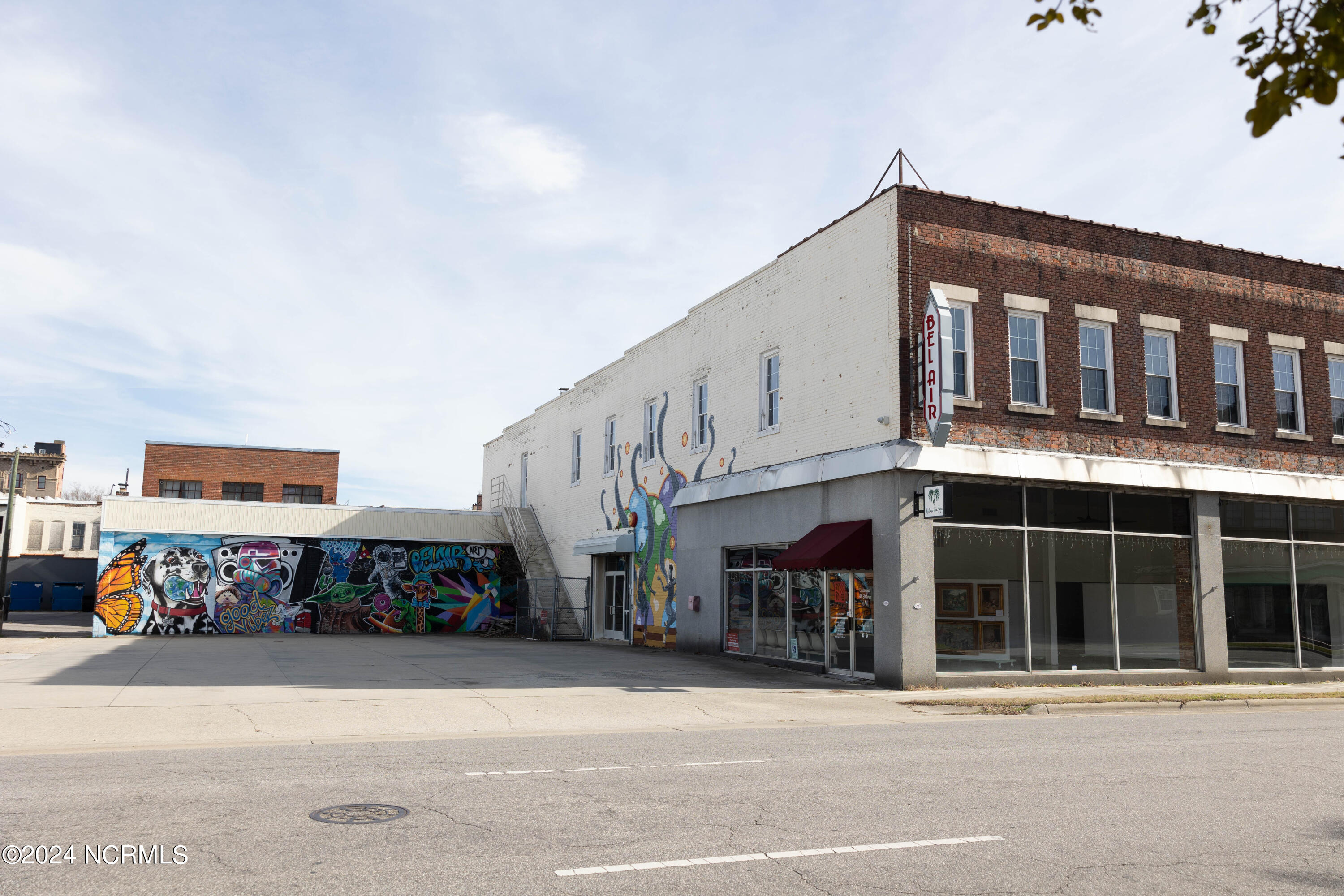 115 S Church Street Property Photo 18