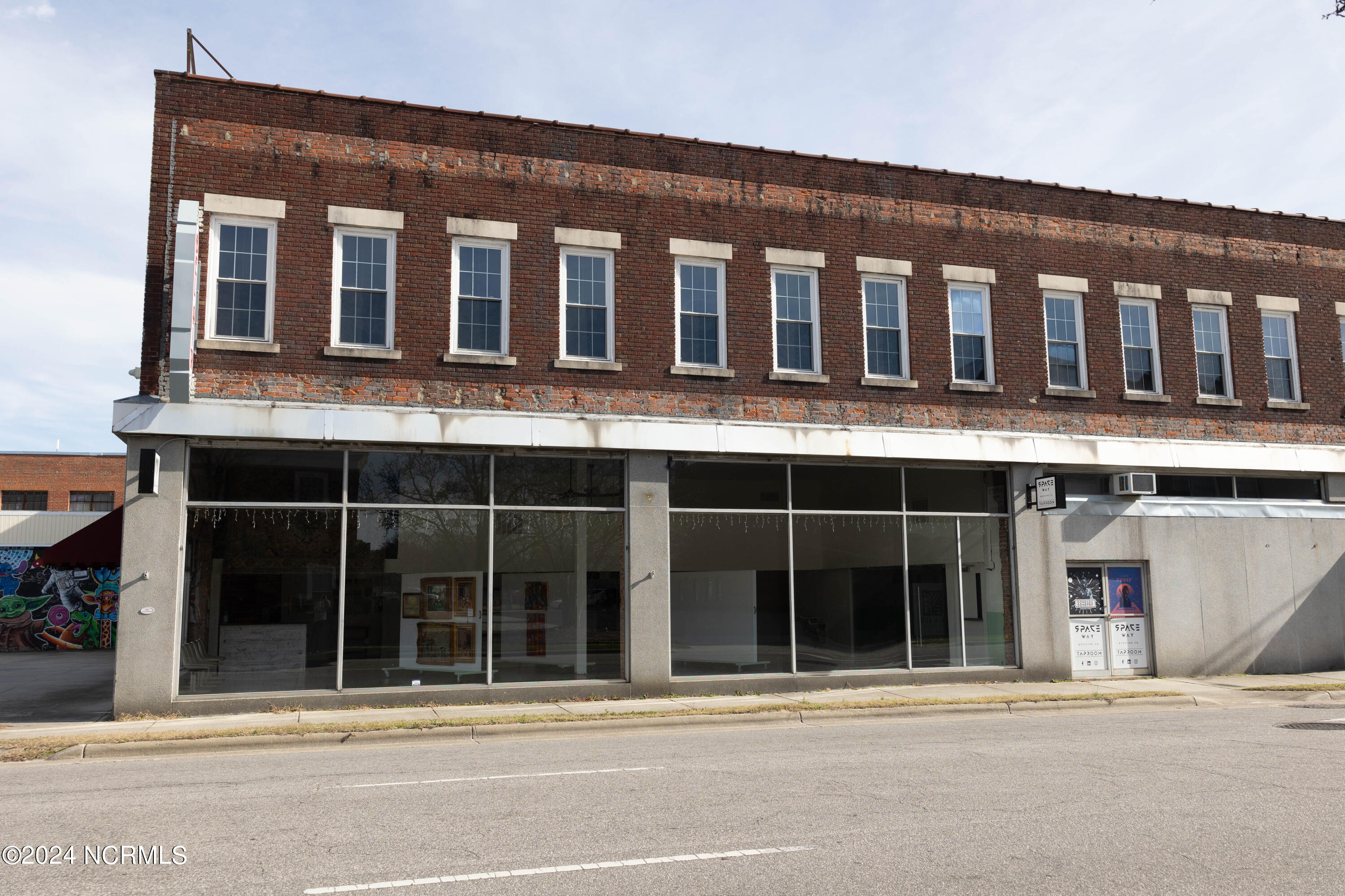 115 S Church Street Property Photo 19