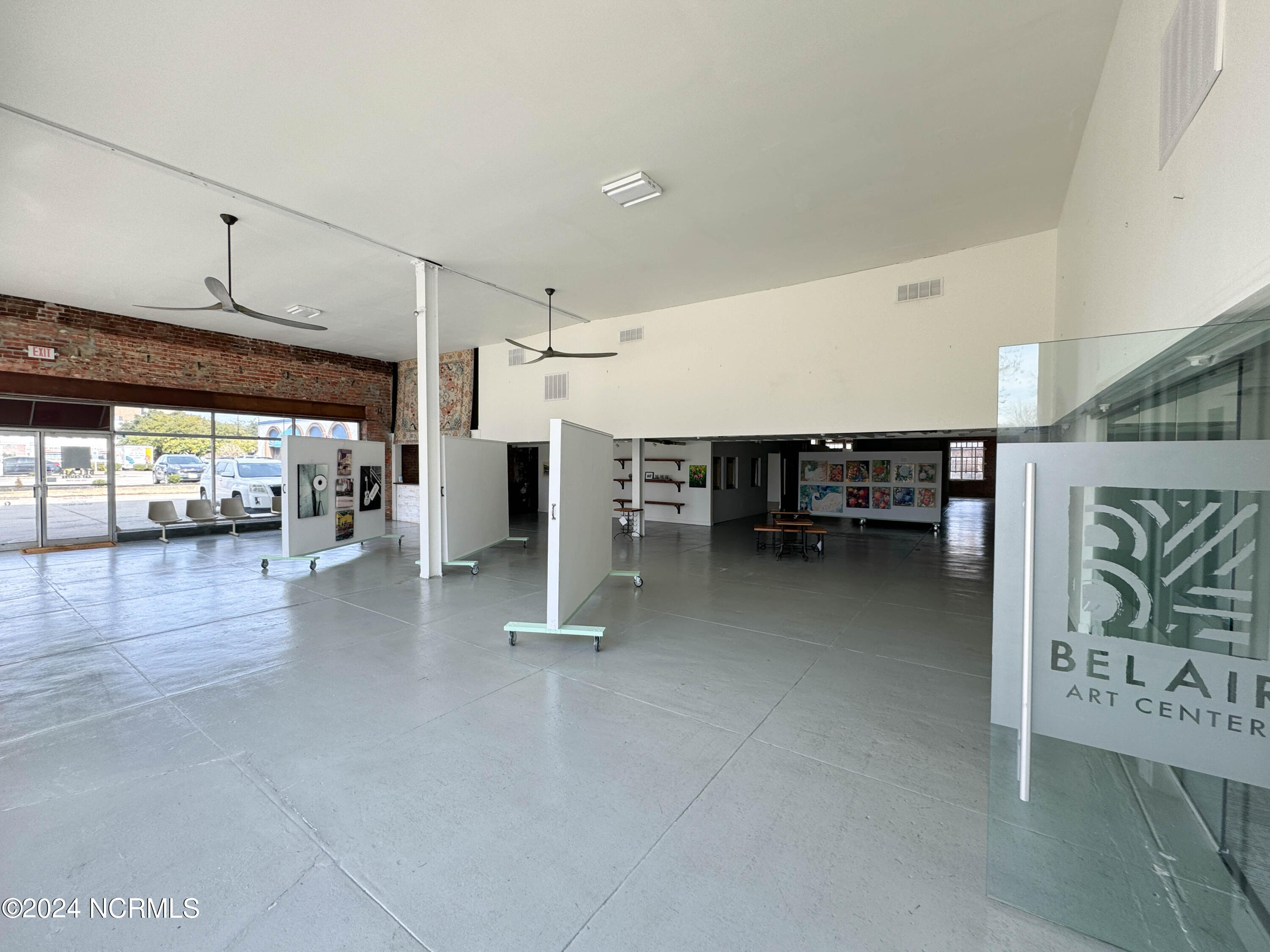 115 S Church Street Property Photo 32