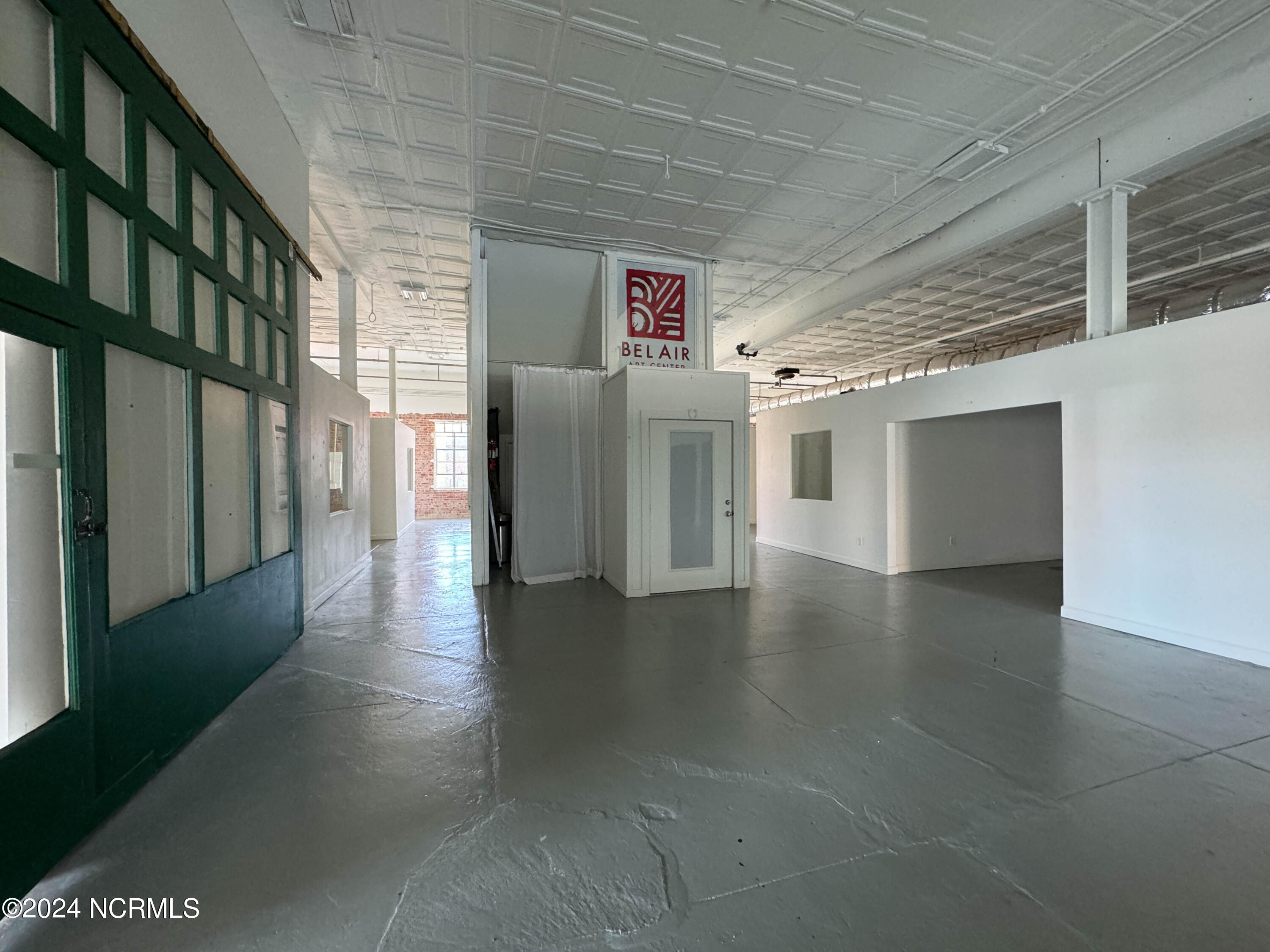 115 S Church Street Property Photo 35
