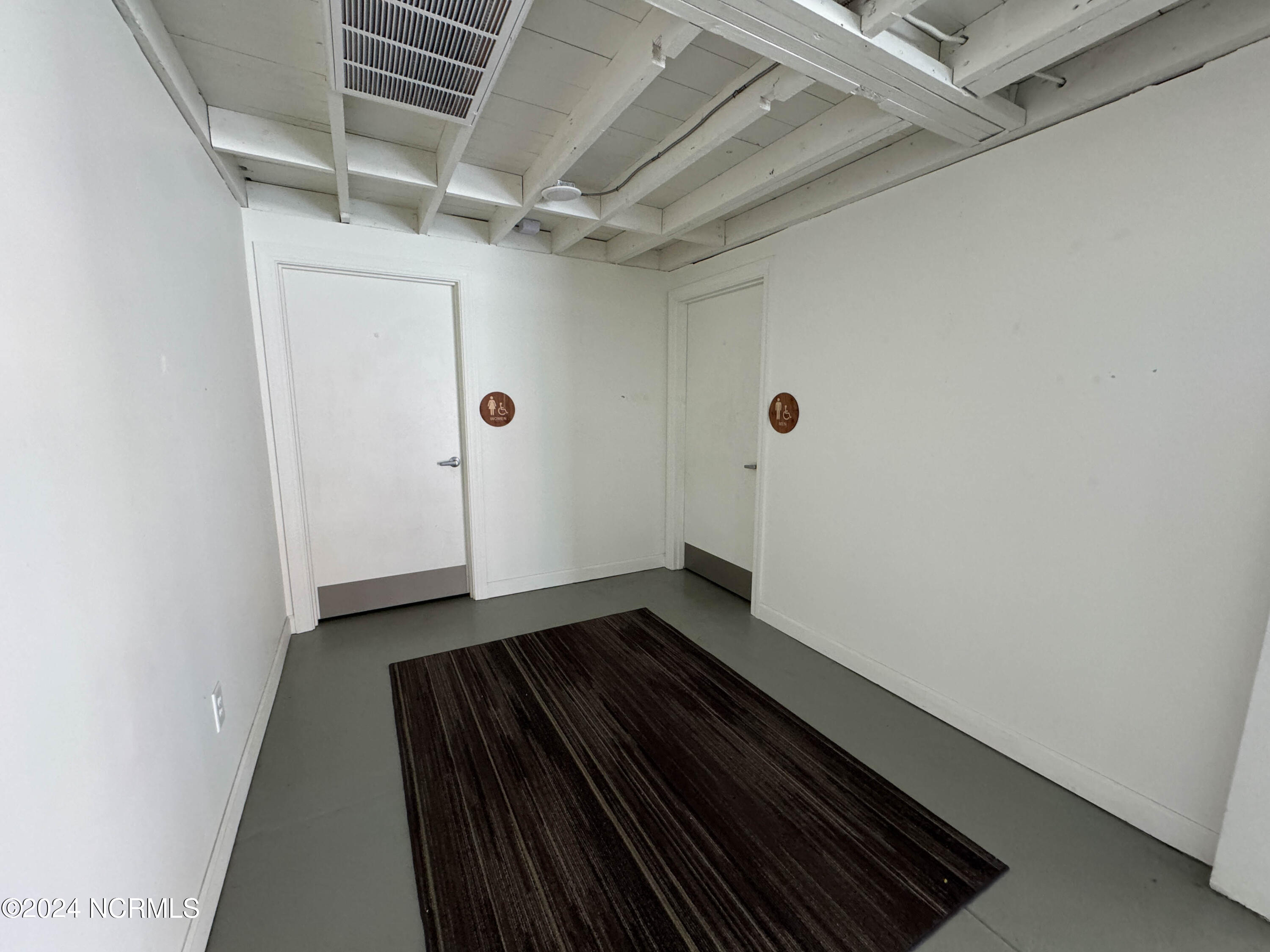 115 S Church Street Property Photo 44