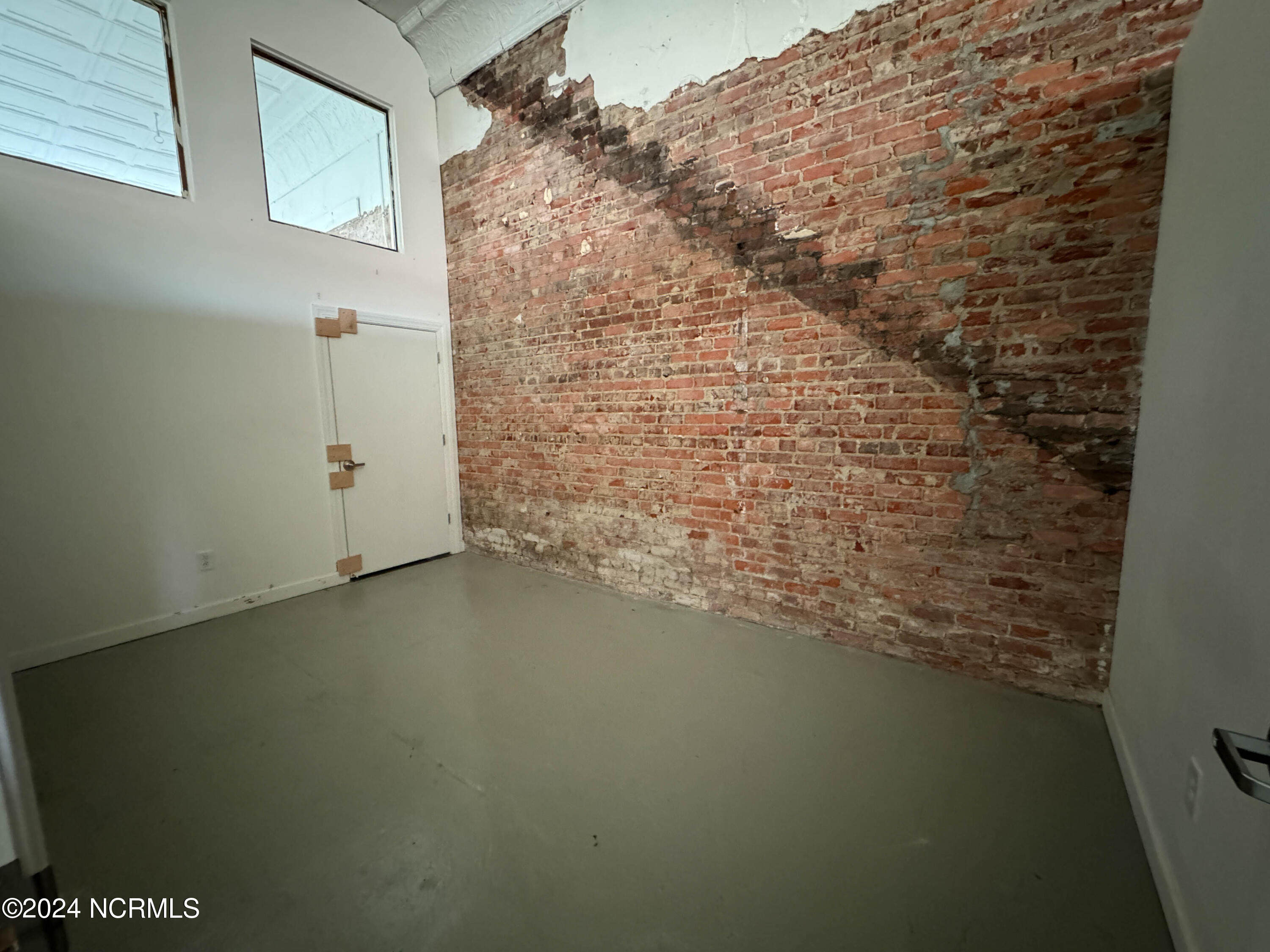 115 S Church Street Property Photo 46