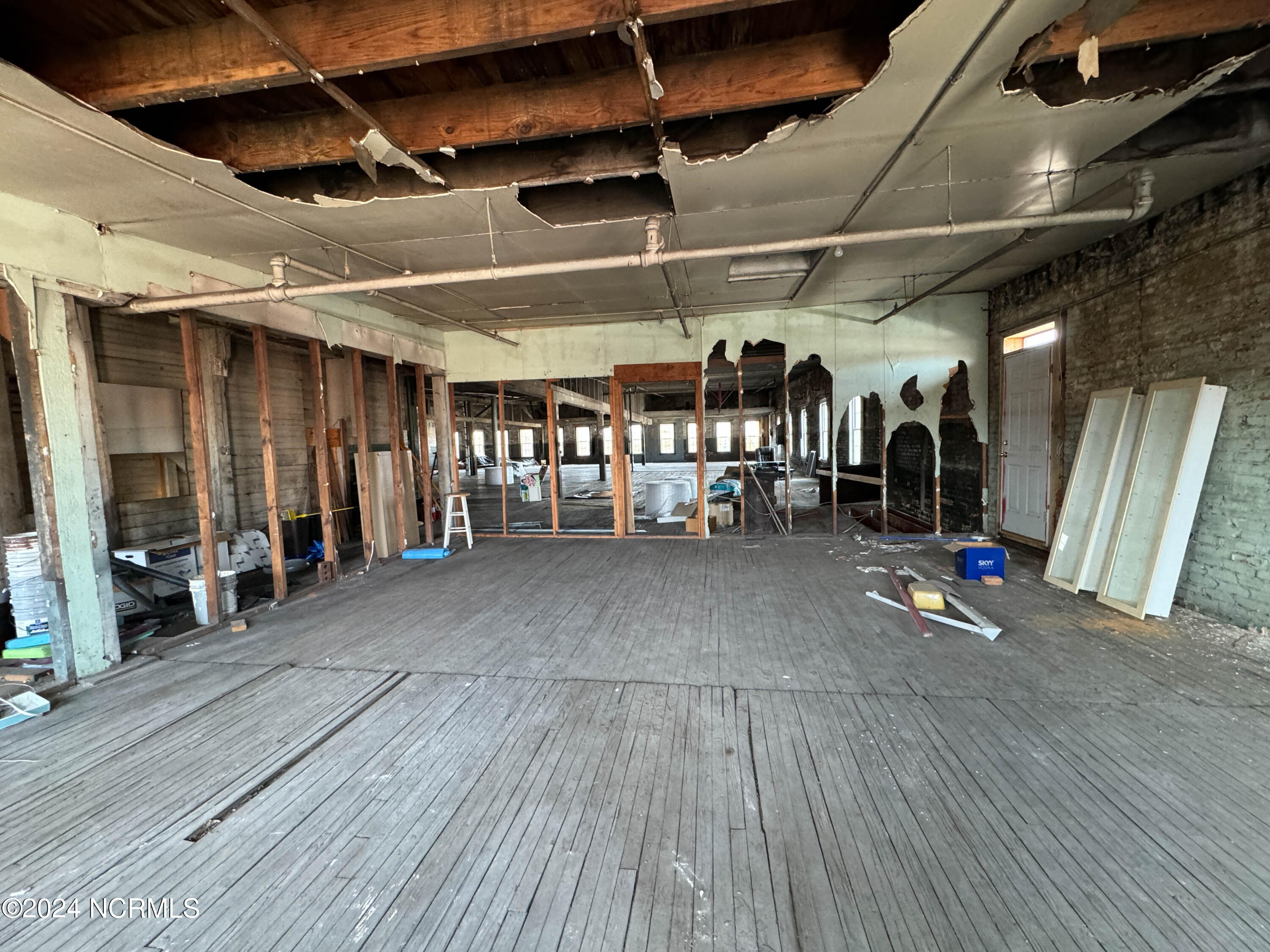 115 S Church Street Property Photo 53